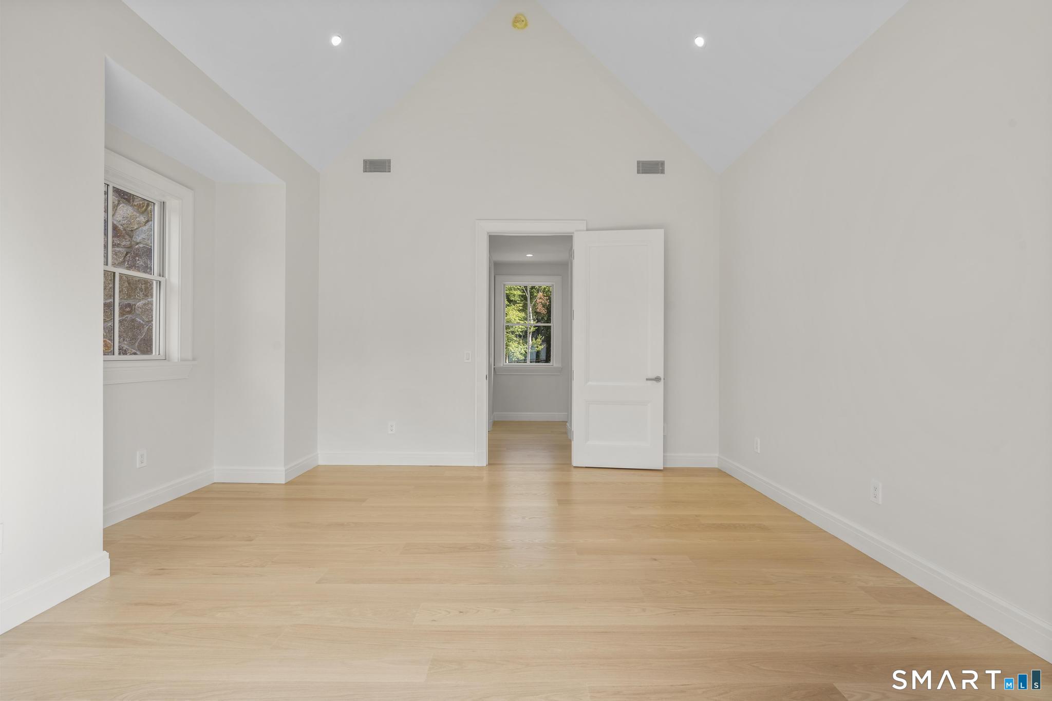 48 Old Farm Road Property Photo 20
