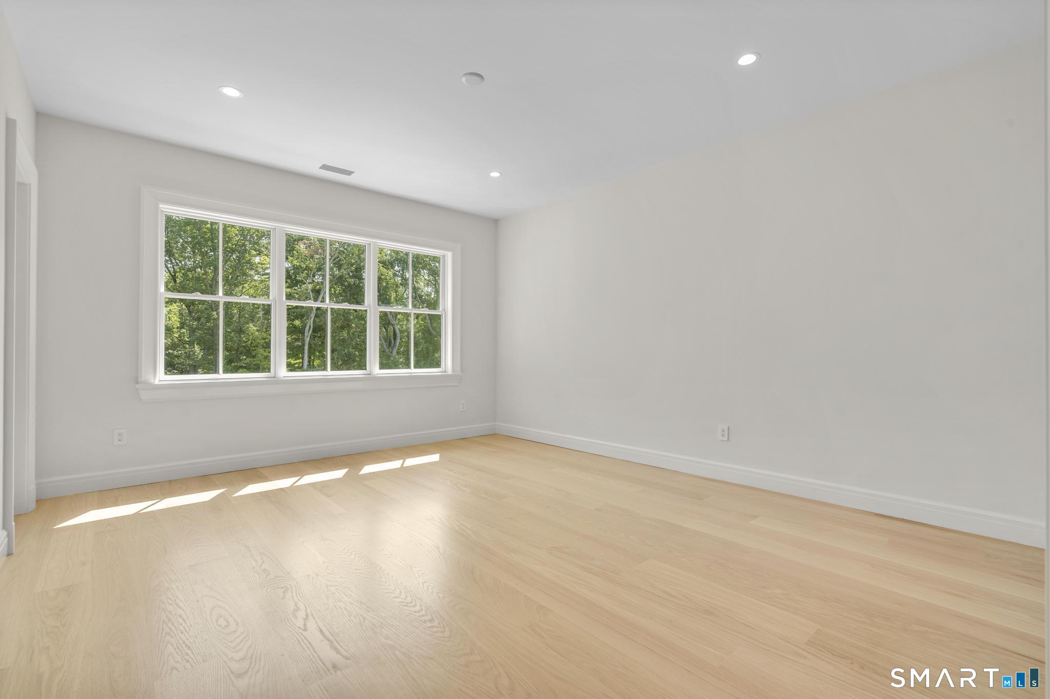 48 Old Farm Road Property Photo 22