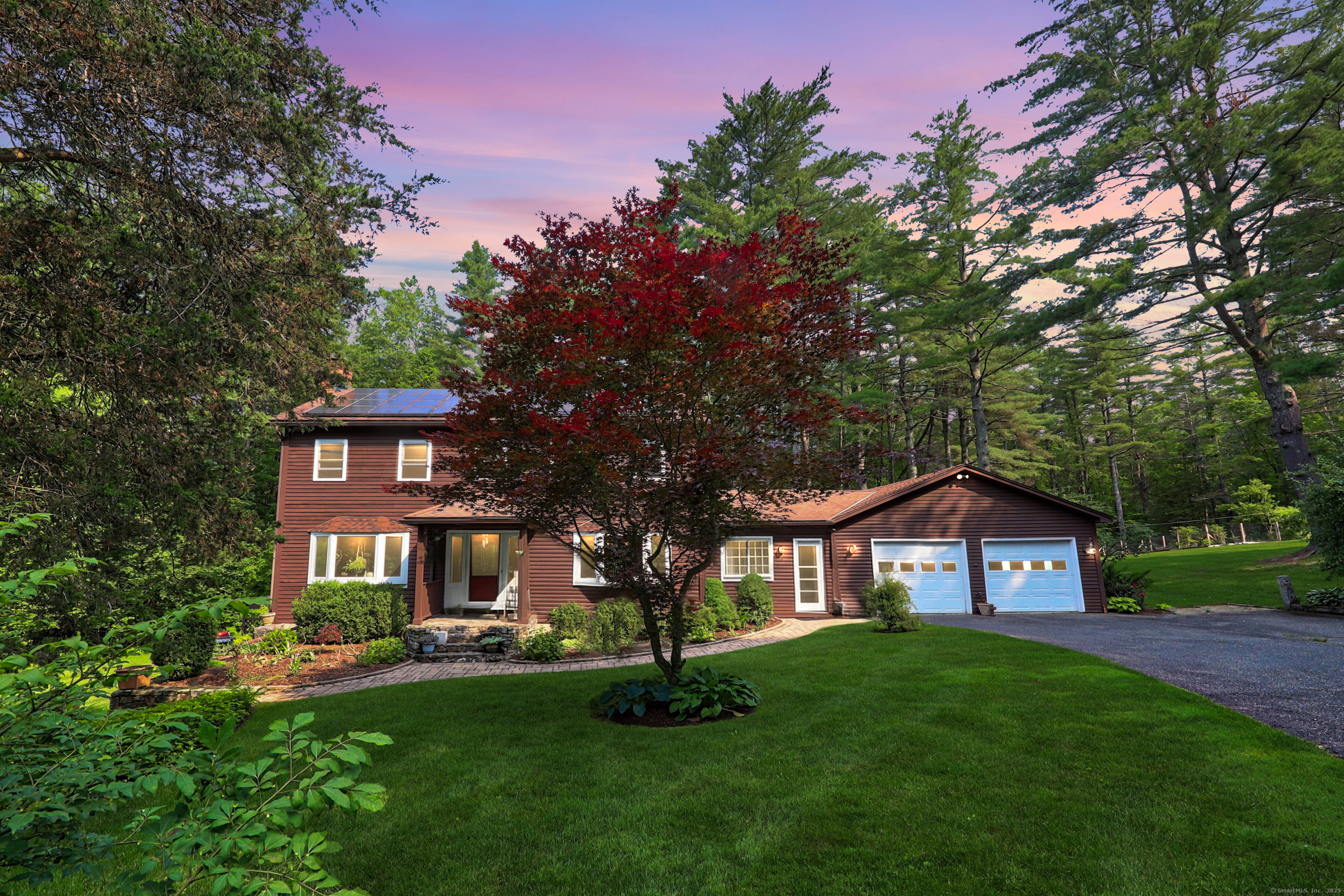 11 College Hill Road Property Photo 1