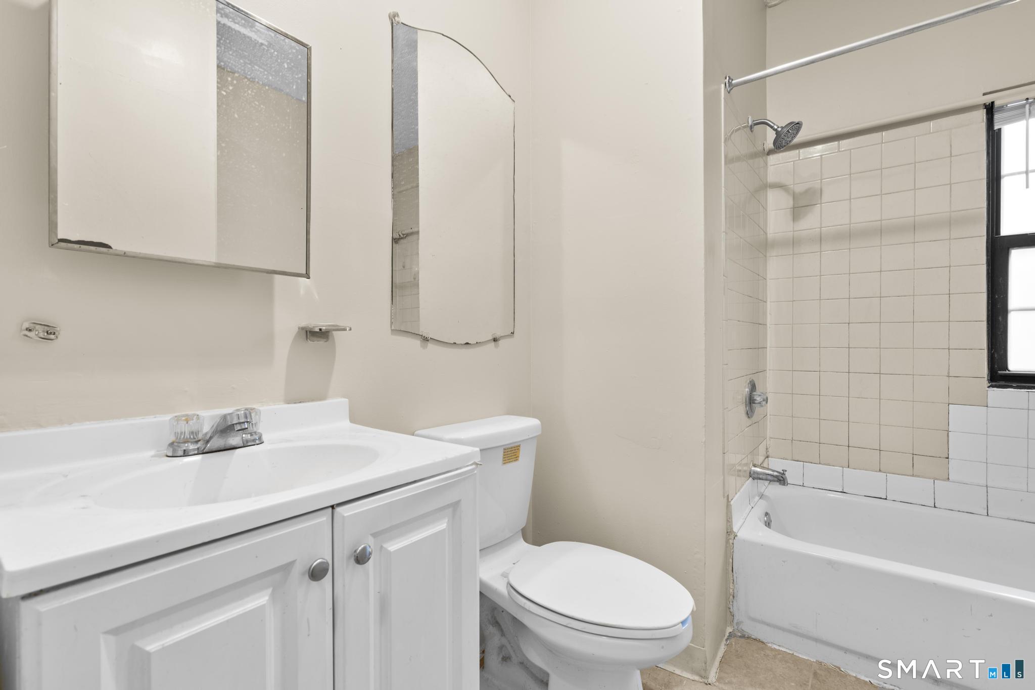 28 Lawrence 6 Street Property Photo 20