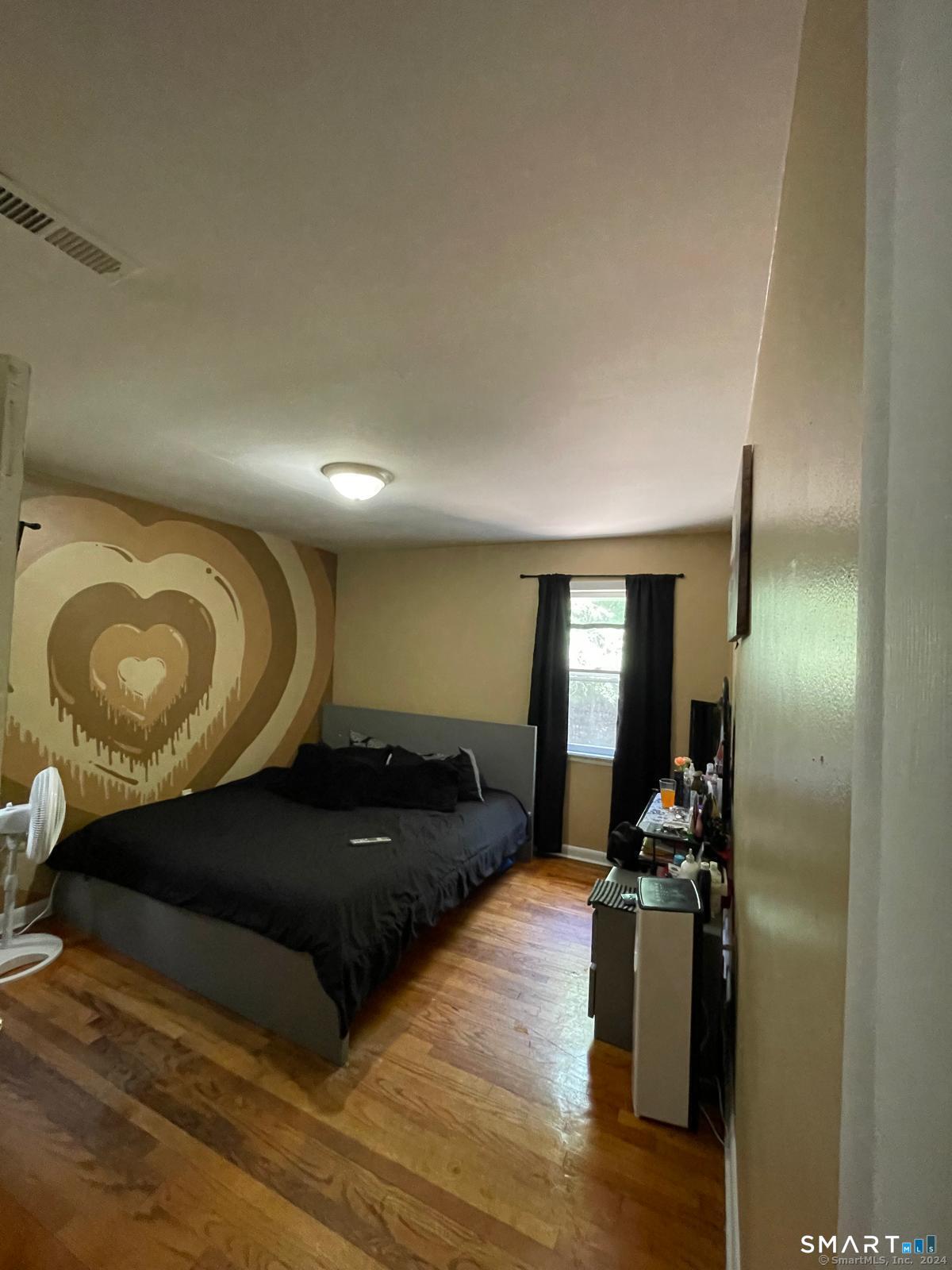 24171227 Property Photo 14