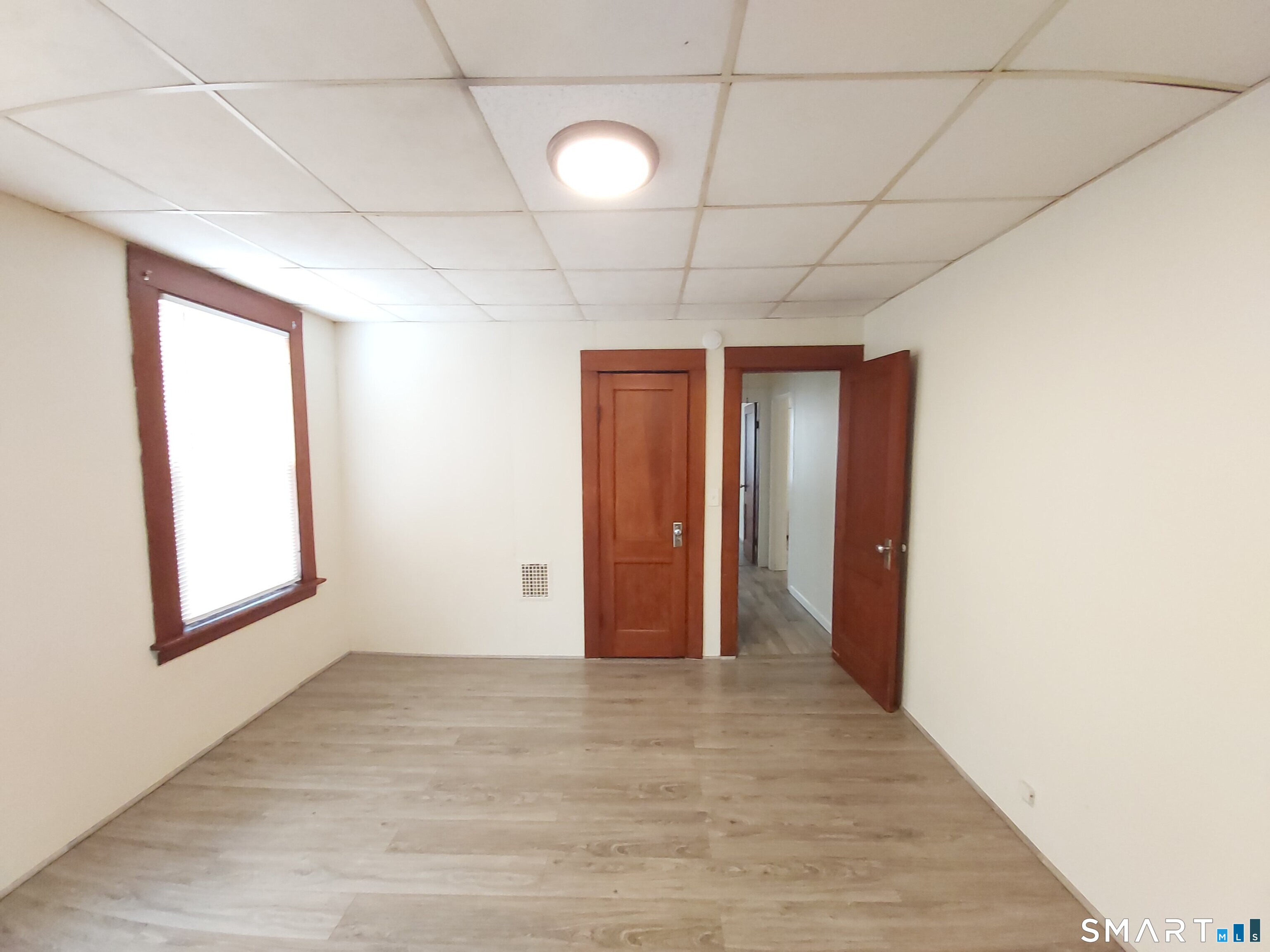 205 Hawkins Street Property Photo 10