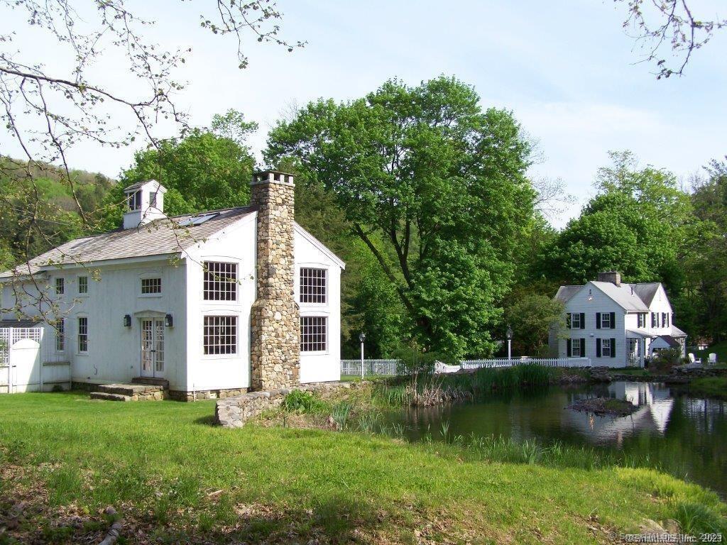 115 River Road Property Photo 1