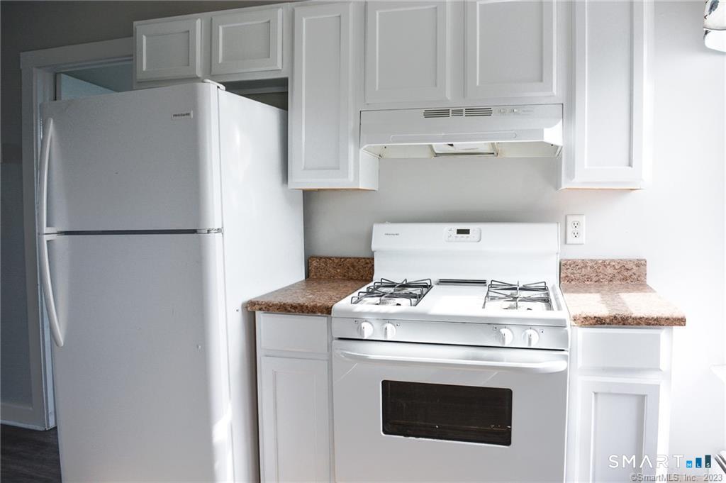 175 Humphrey 5 Street Property Photo 5