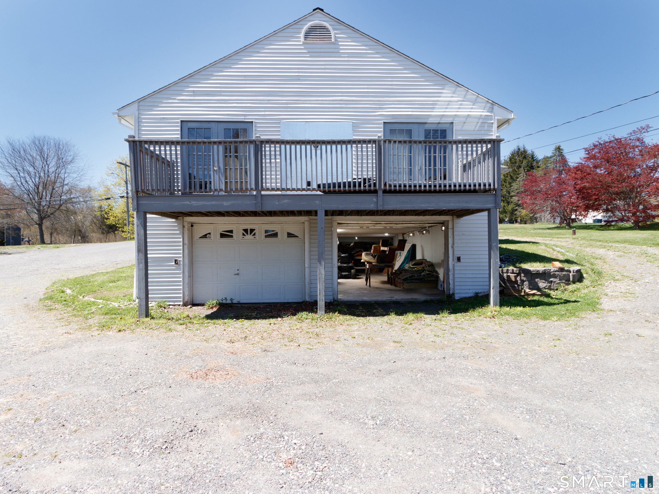 305 South Street Property Photo 13