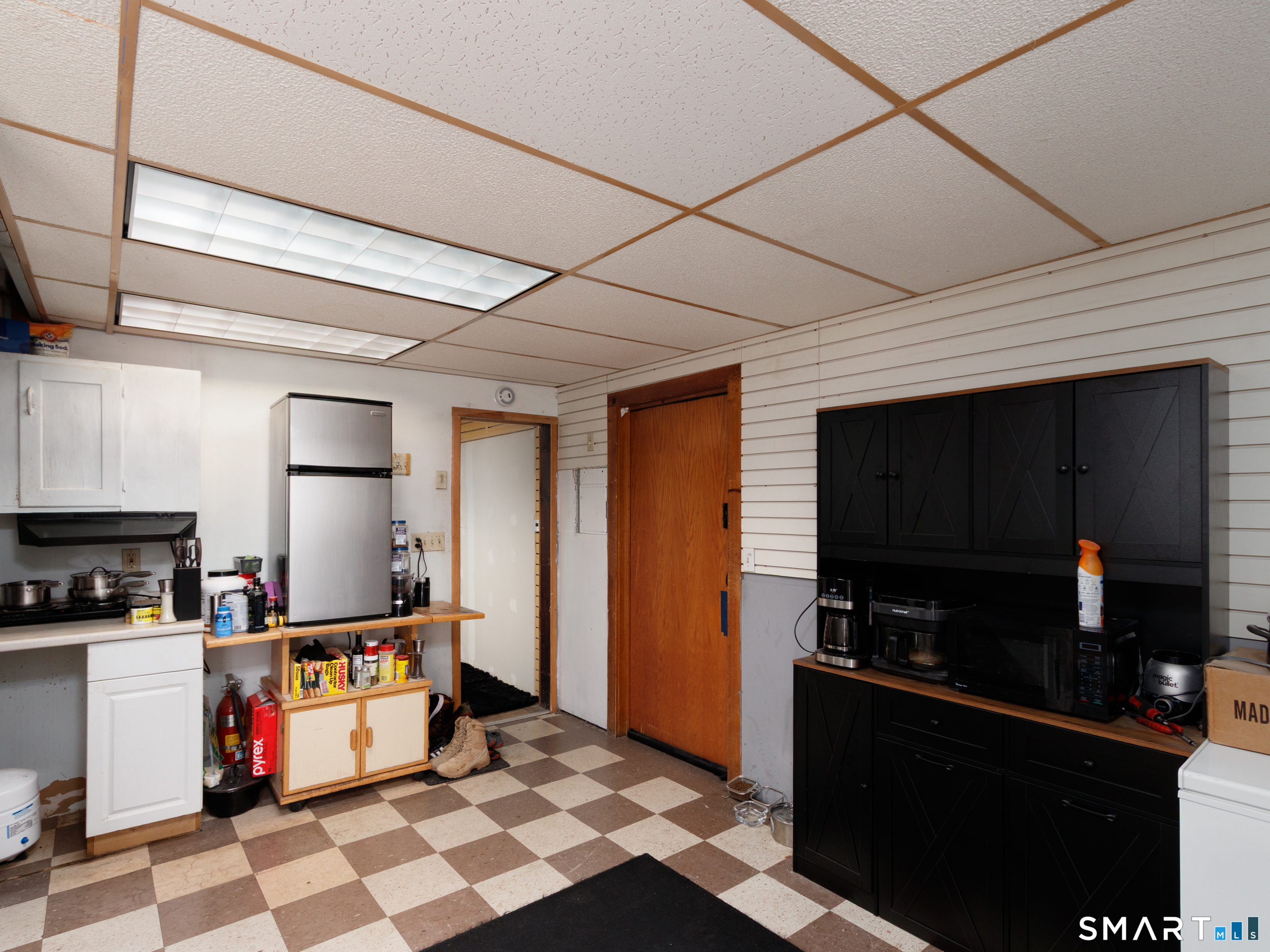 305 South Street Property Photo 21