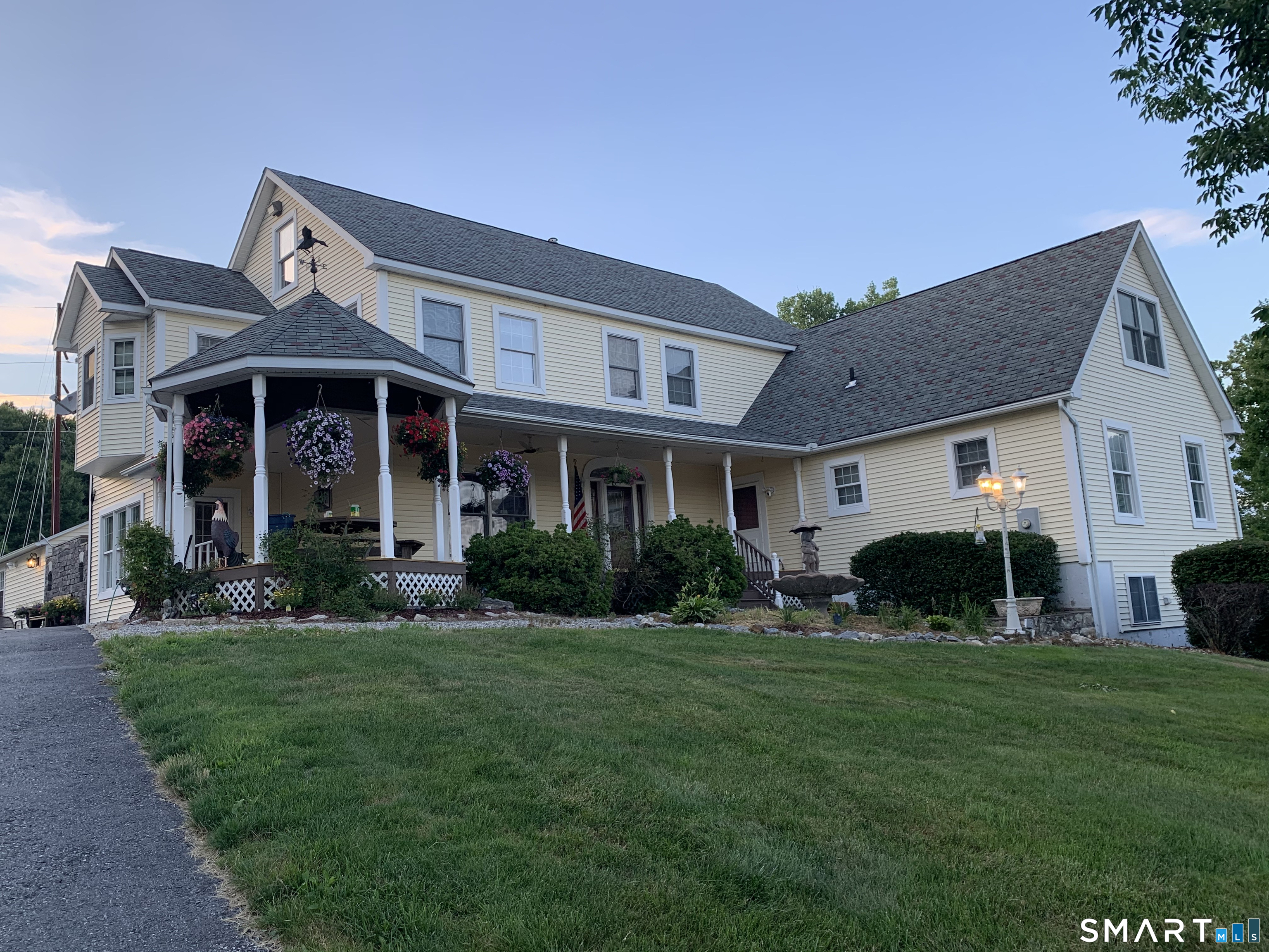 341 High St Ext Property Photo 1