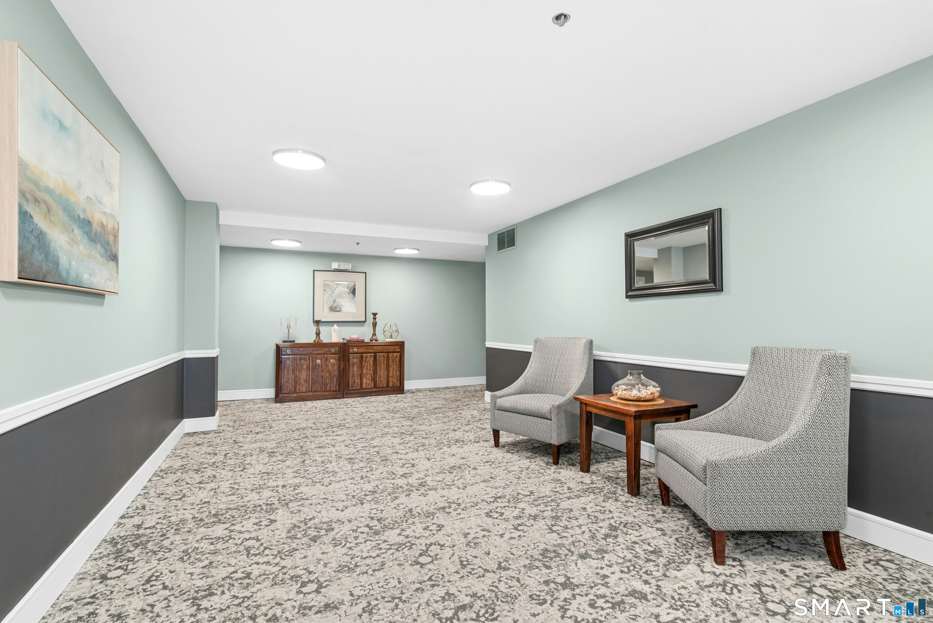 970 Hope 3d Street Property Photo 18