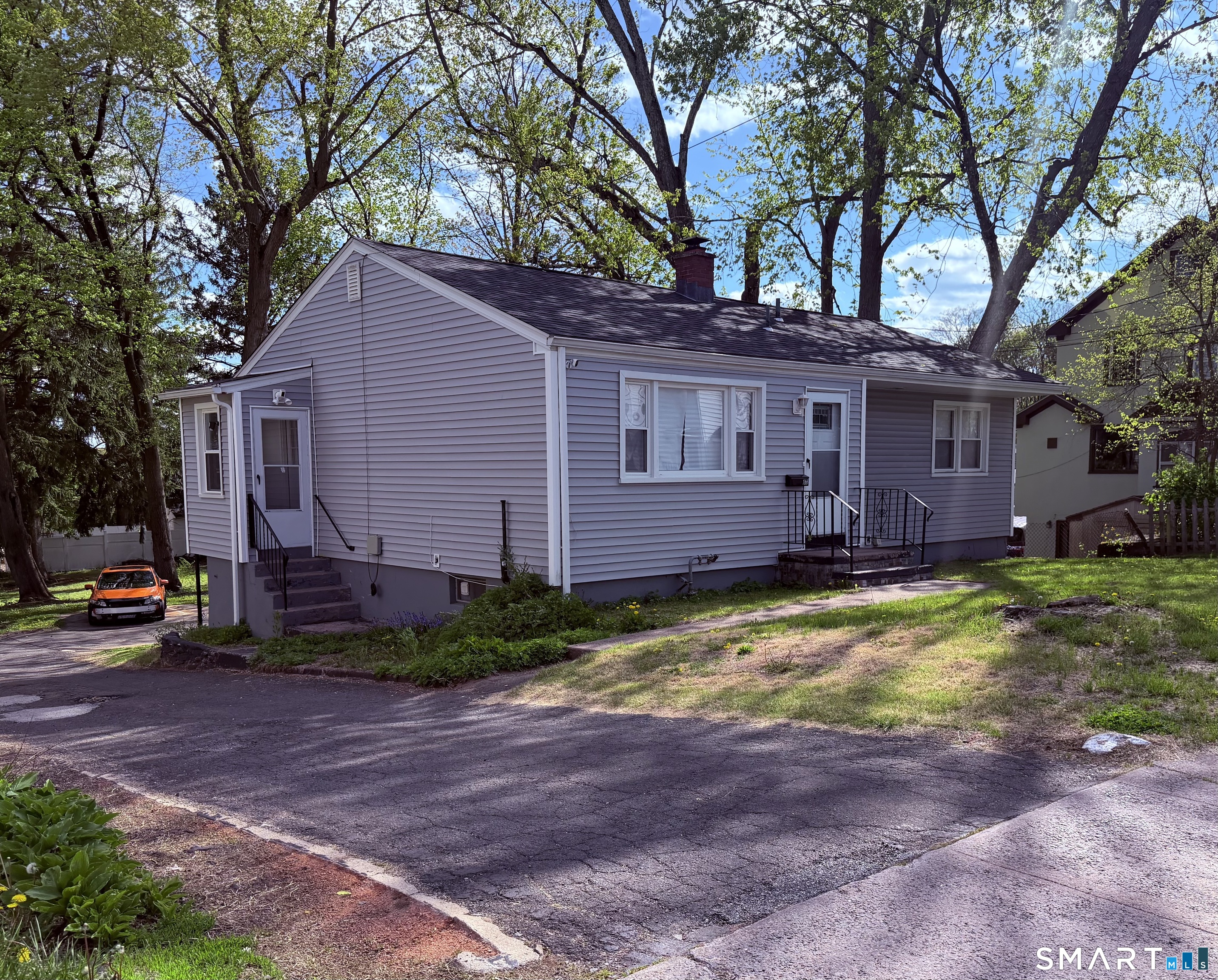 166 Woodin Street Property Photo 1