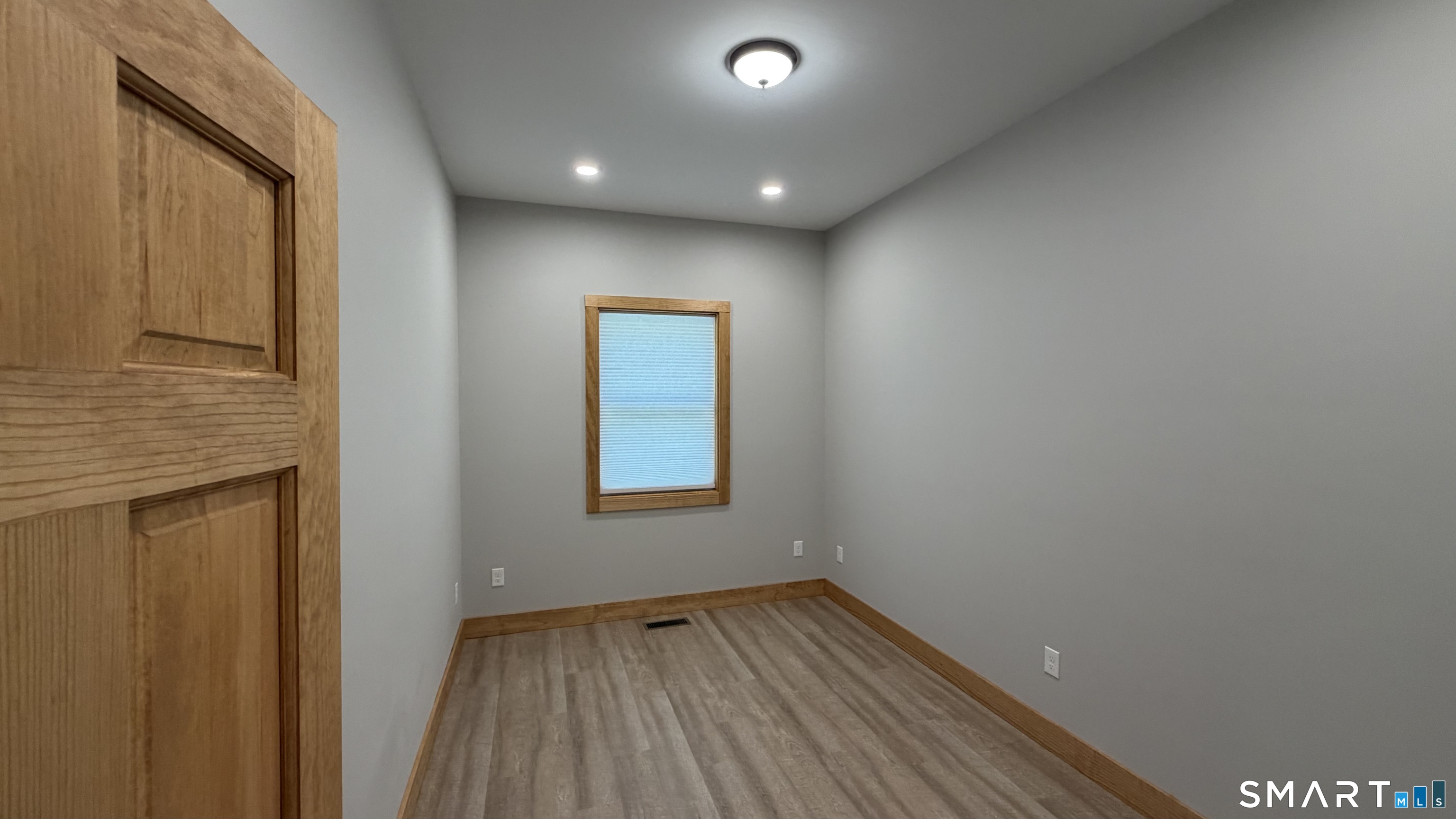 24172200 Property Photo 7