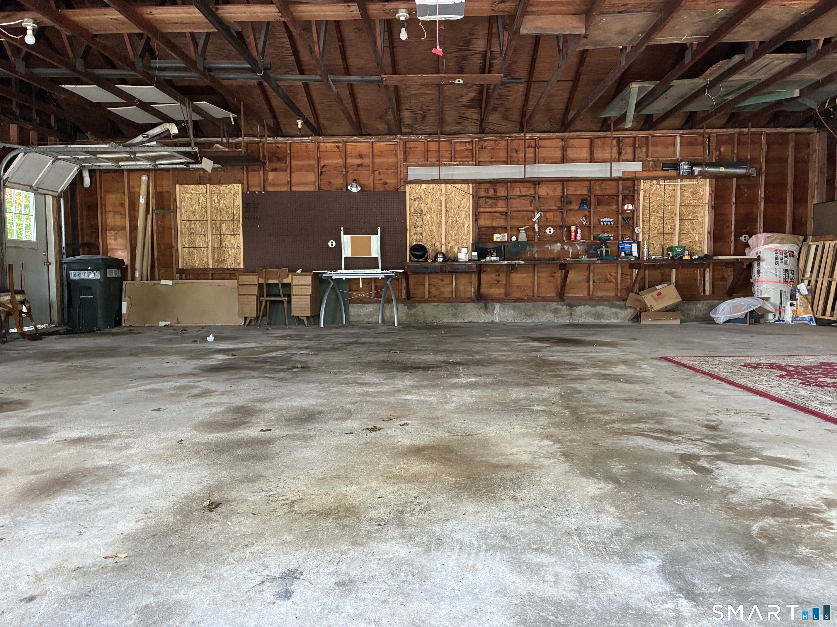 452 Essex Road Property Photo 39