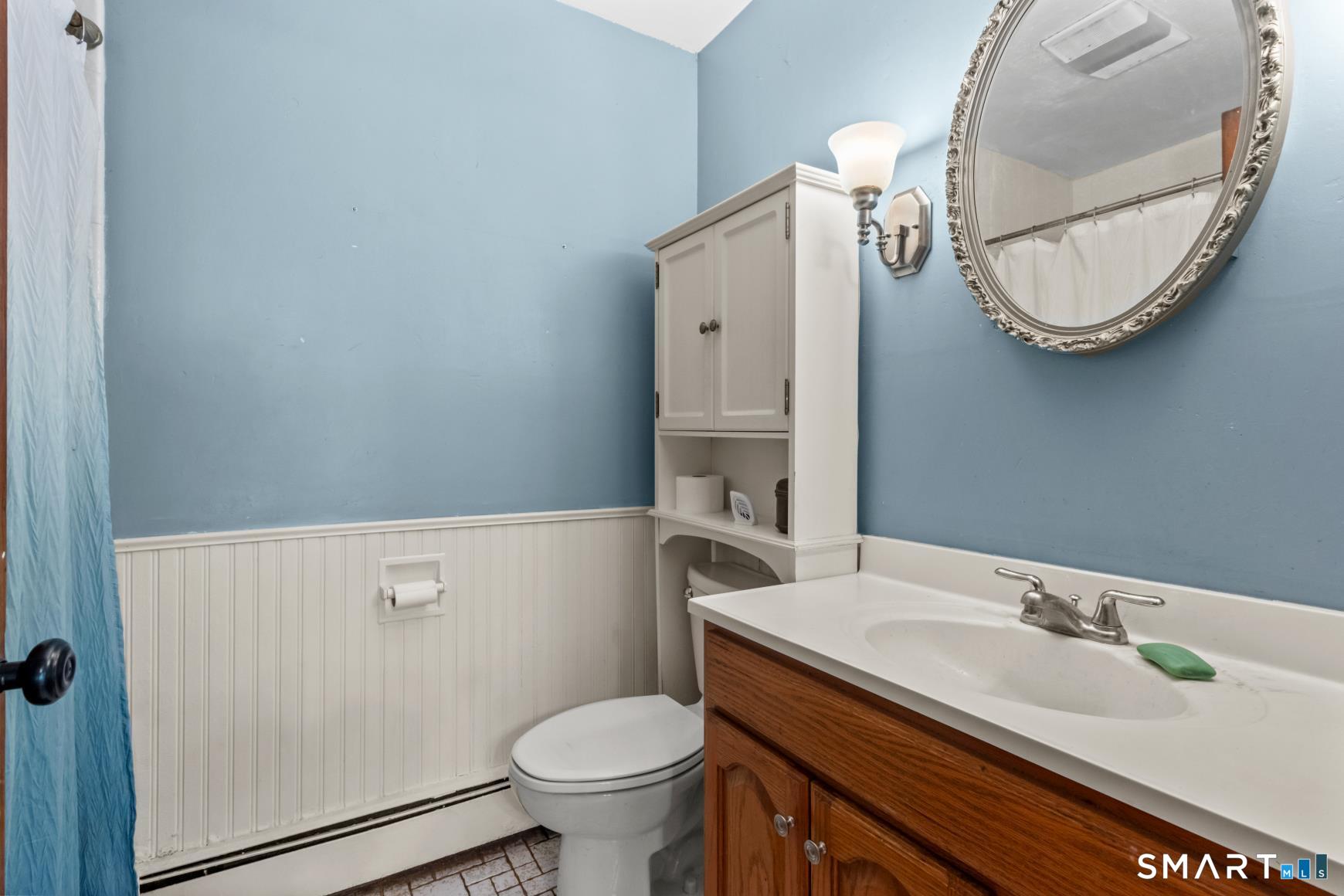 527 Lake Street Property Photo 10