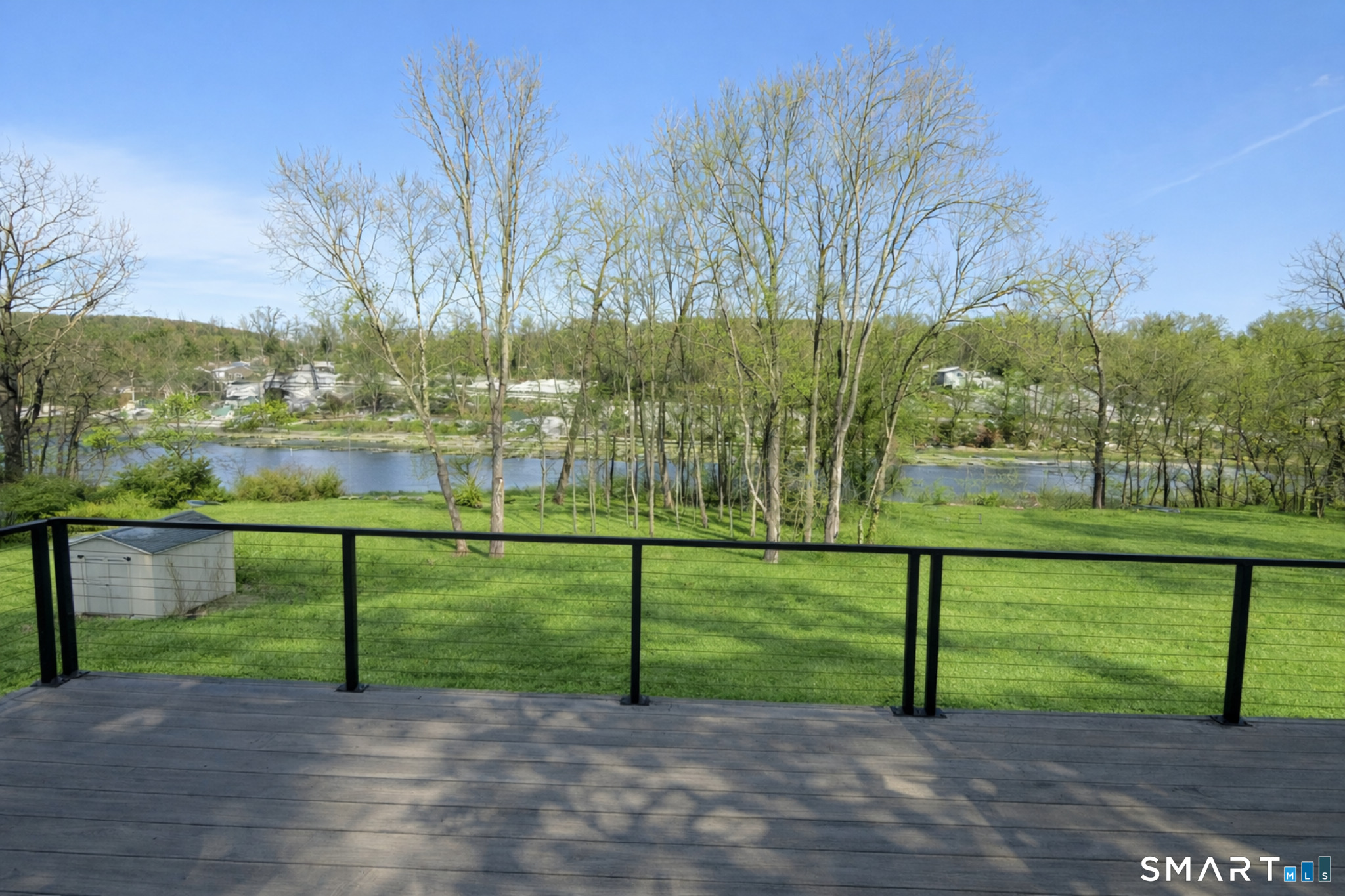 20 Lake Shore North Drive Property Photo 9