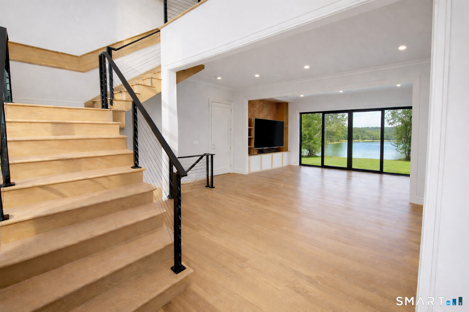 20 Lake Shore North Drive Property Photo 14