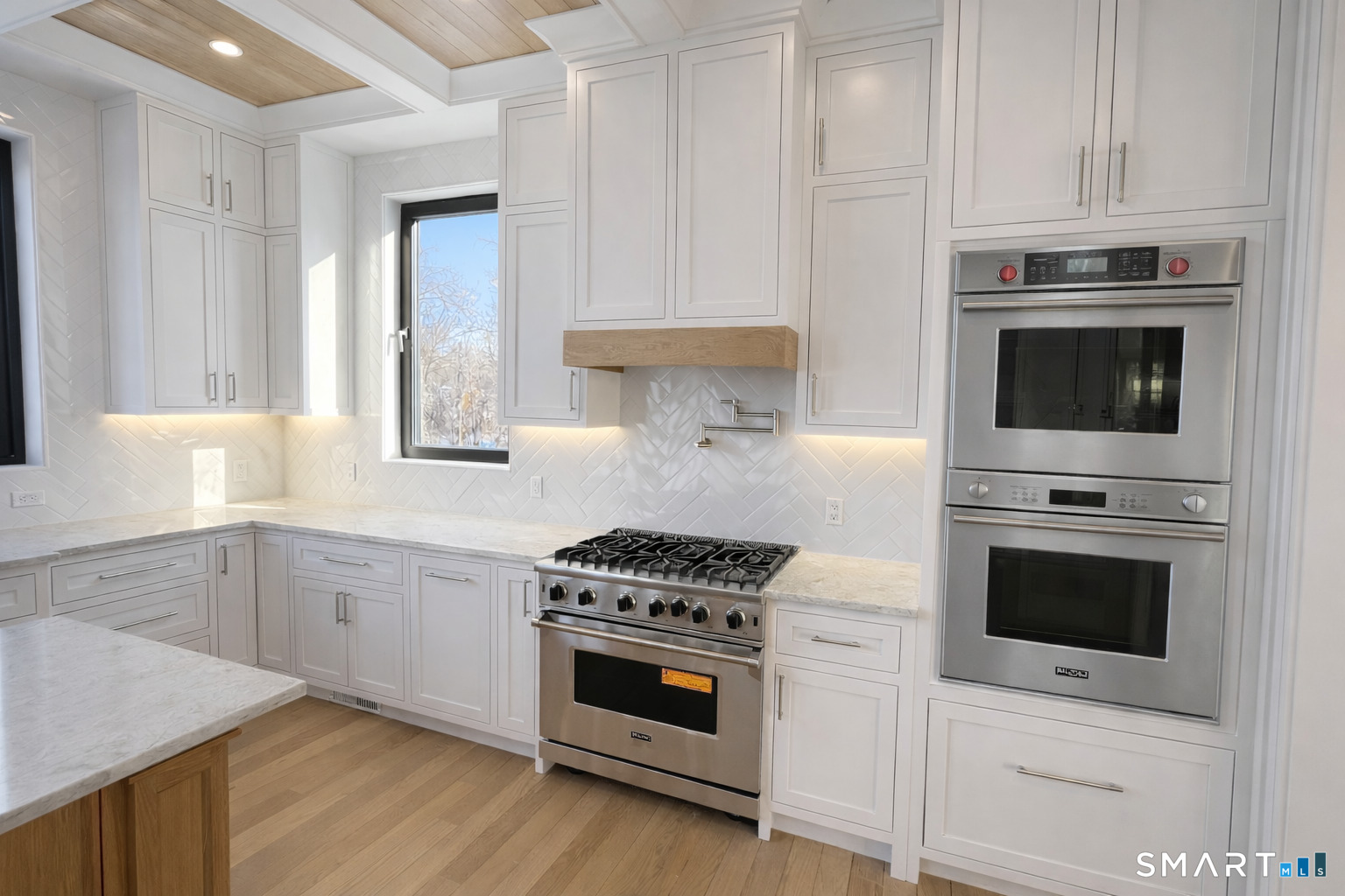 20 Lake Shore North Drive Property Photo 20