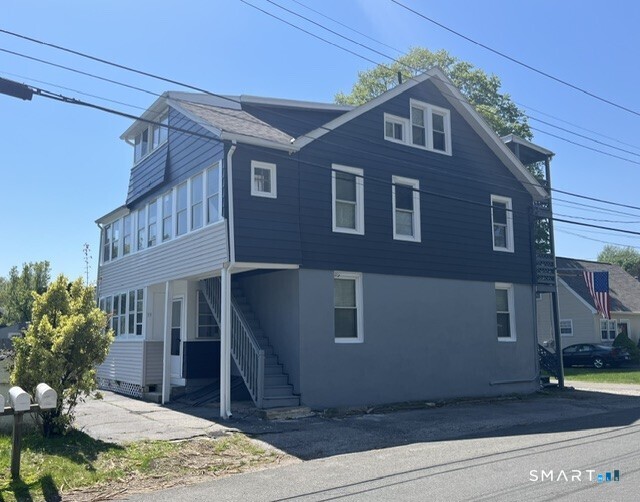 21 Gordon Avenue