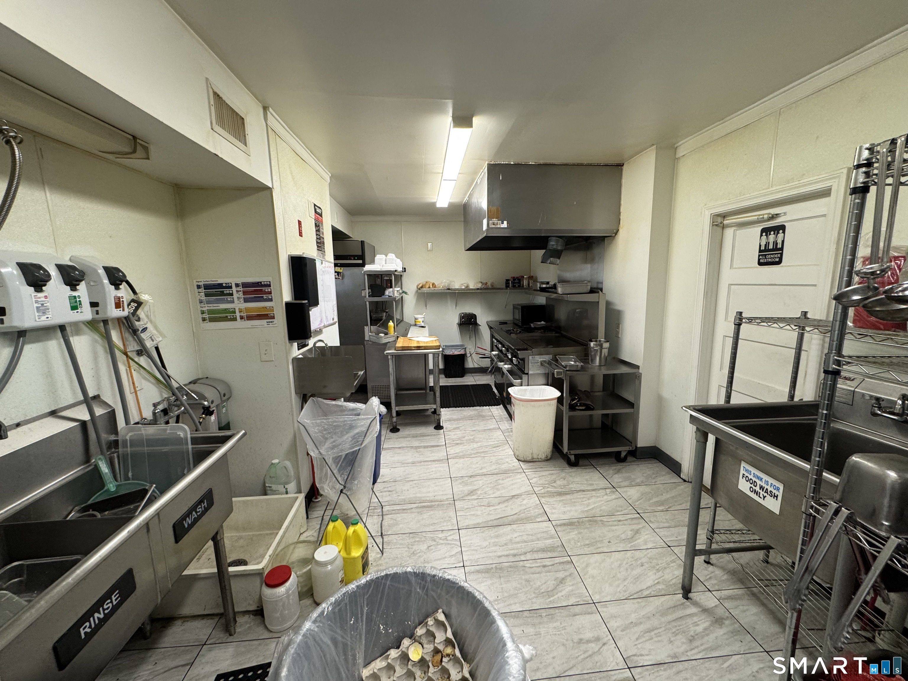 52 Platt Street Property Photo 12