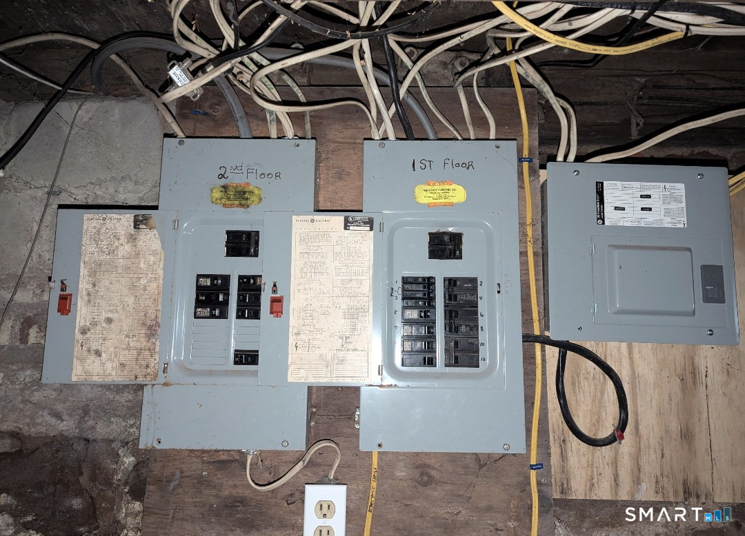 19 Portland Street Property Photo 24