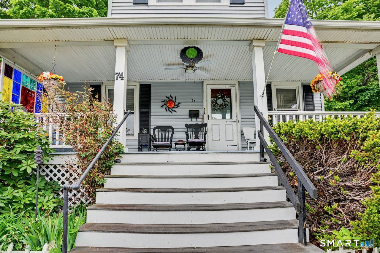 74 Maple Street Property Photo 35