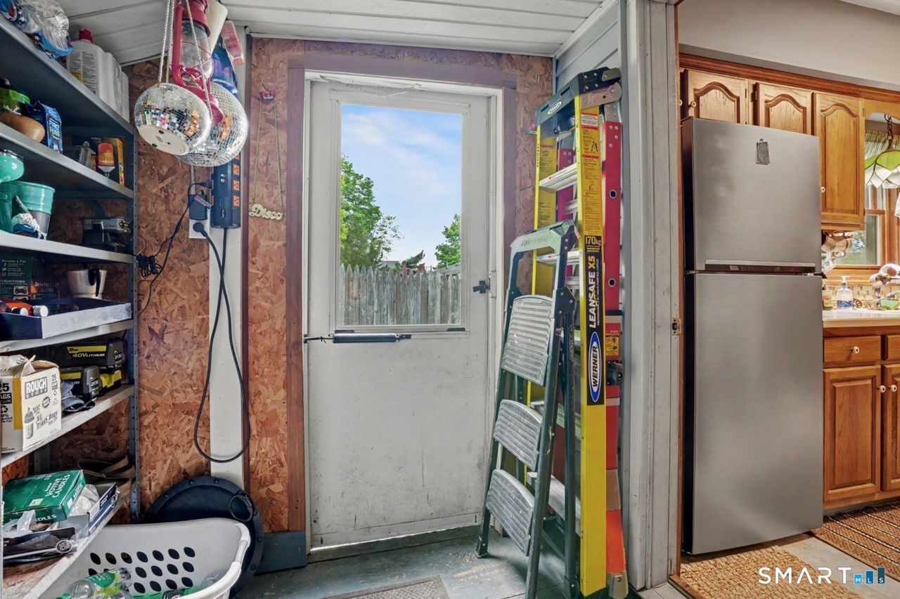 74 Maple Street Property Photo 38