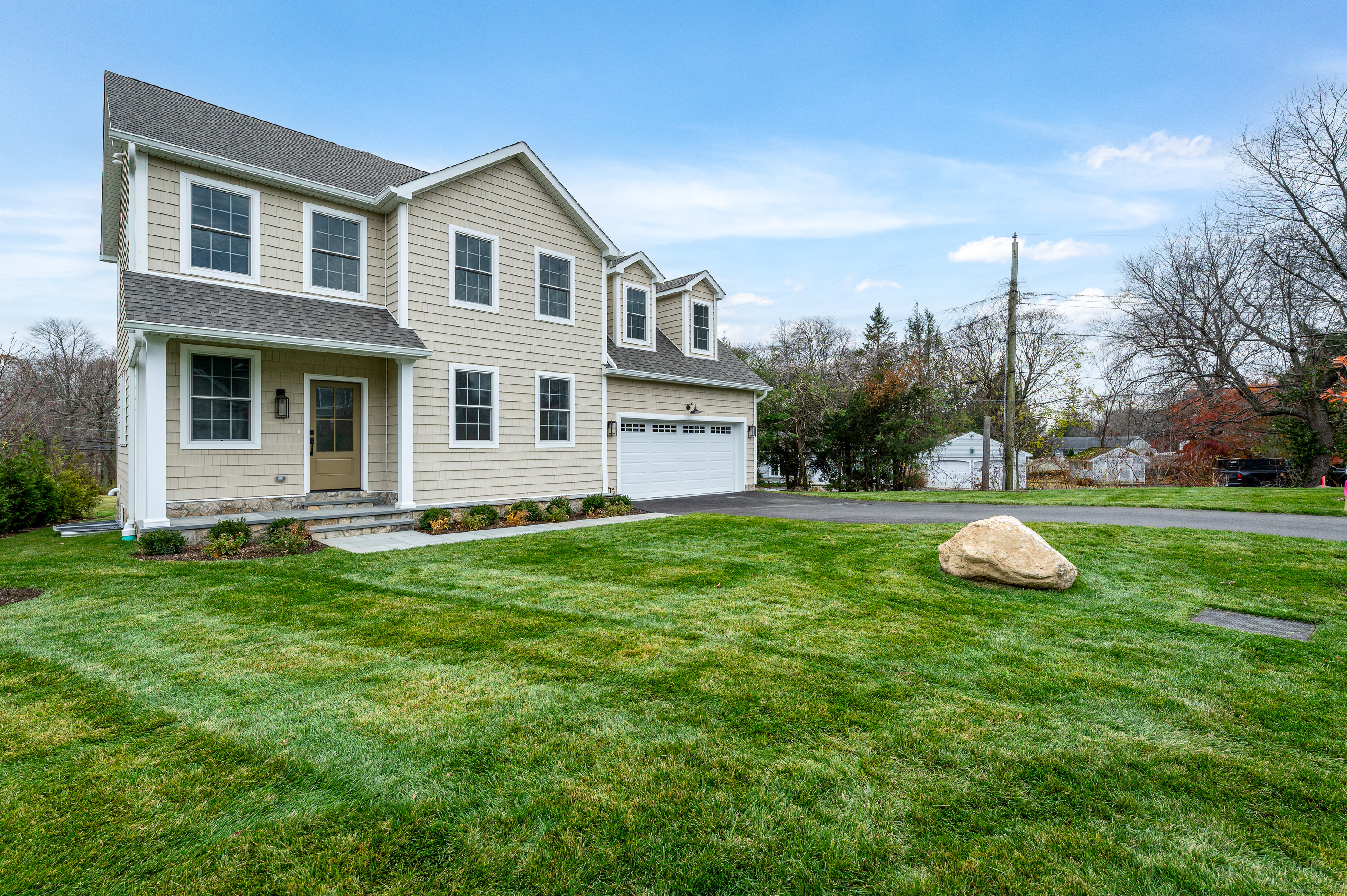 12 Walnut Ridge Court Property Photo 3
