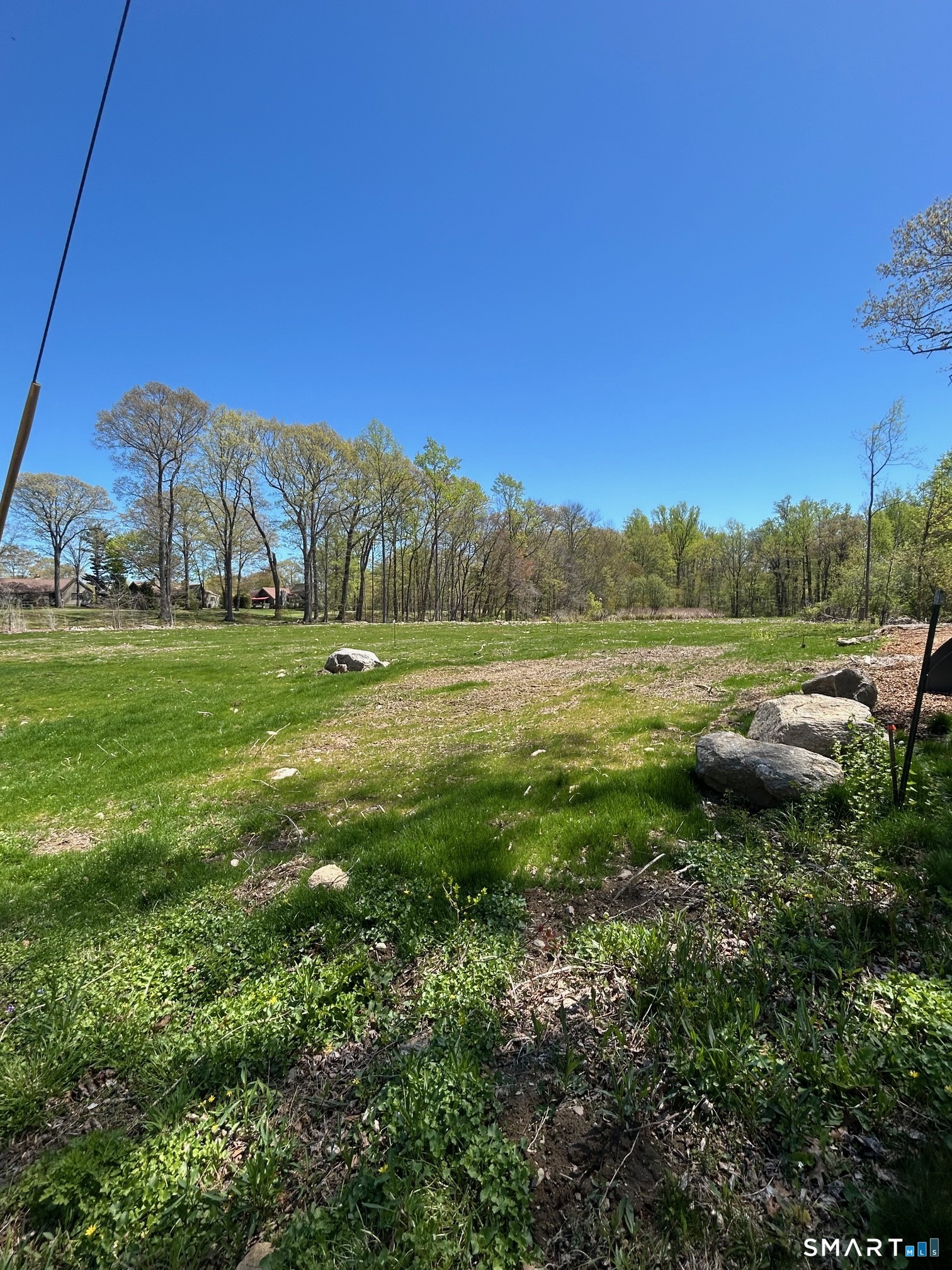 195 Candlewood Road Property Photo 2