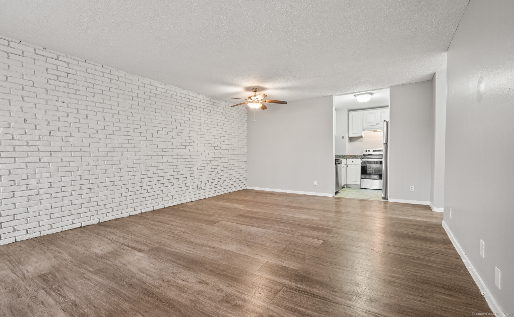 100 State Street Property Photo 2
