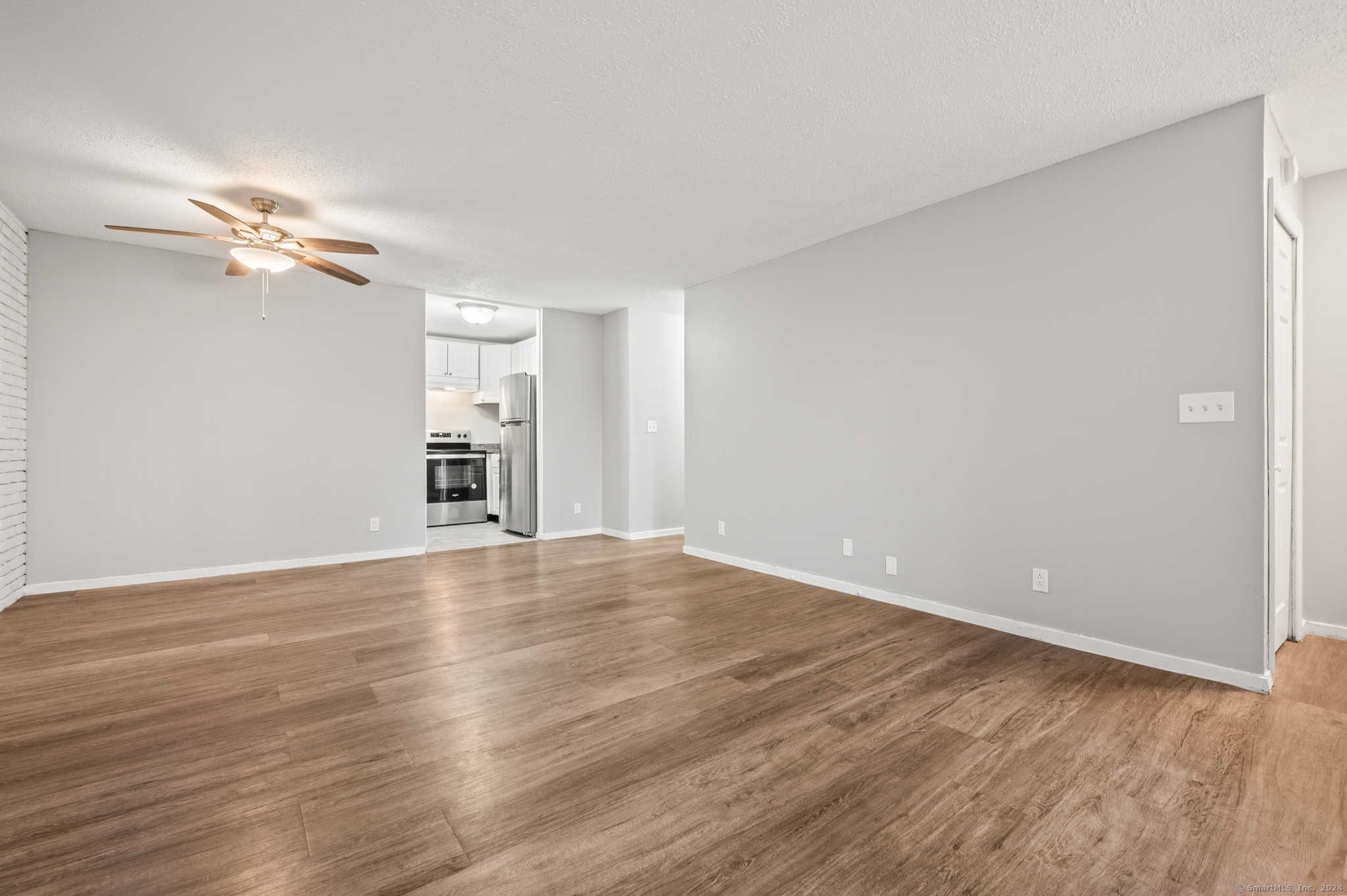 100 State Street Property Photo 4