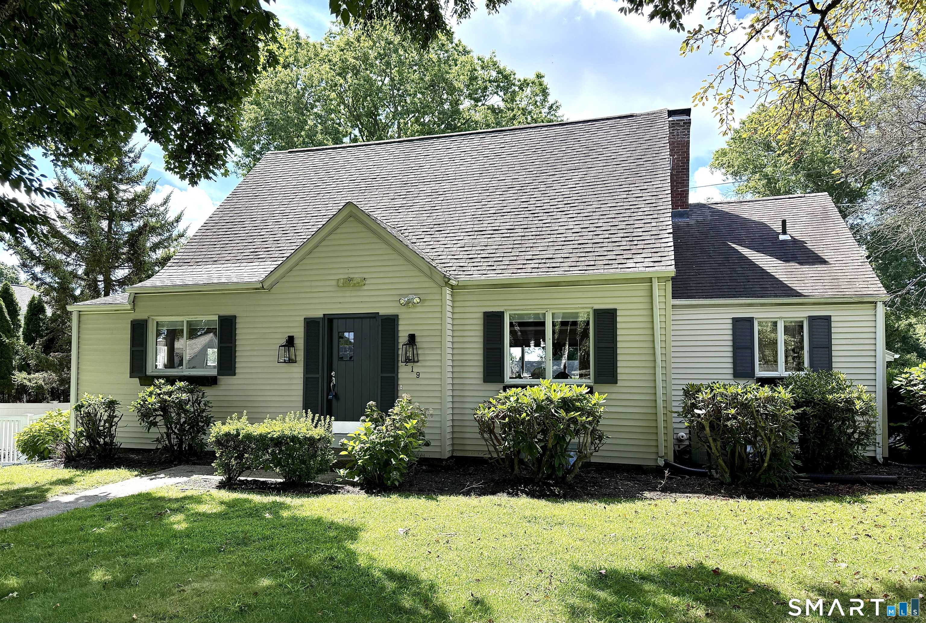 219 Anson Street Property Photo 1