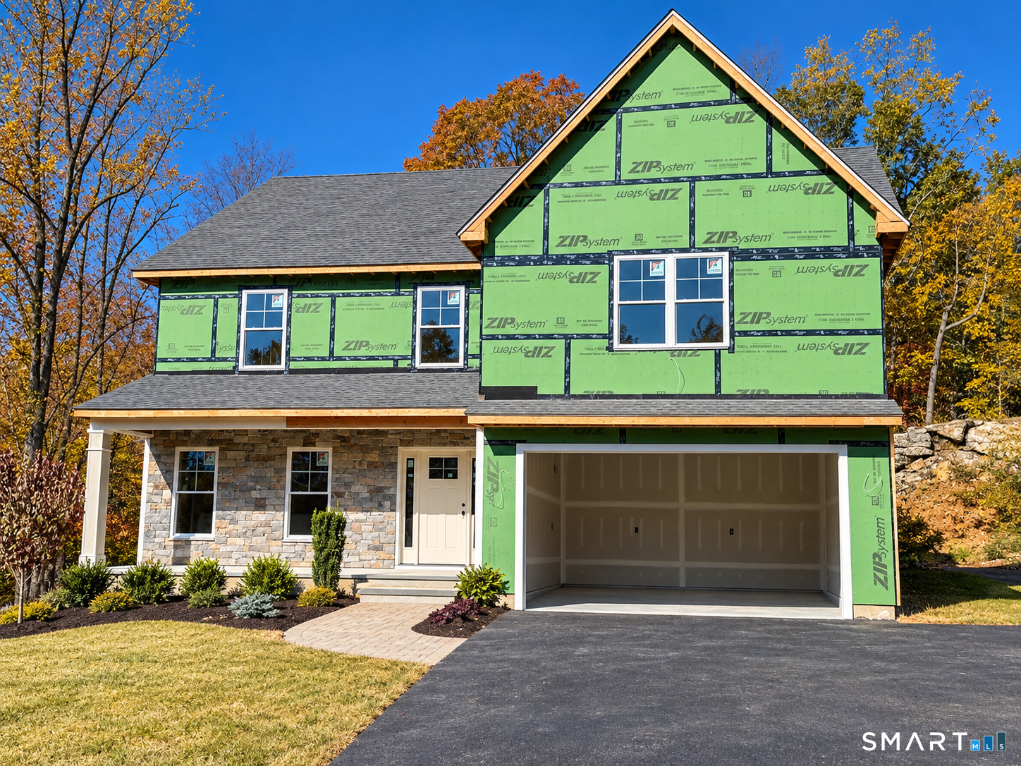 15 Scotch Pine Drive Property Photo 1