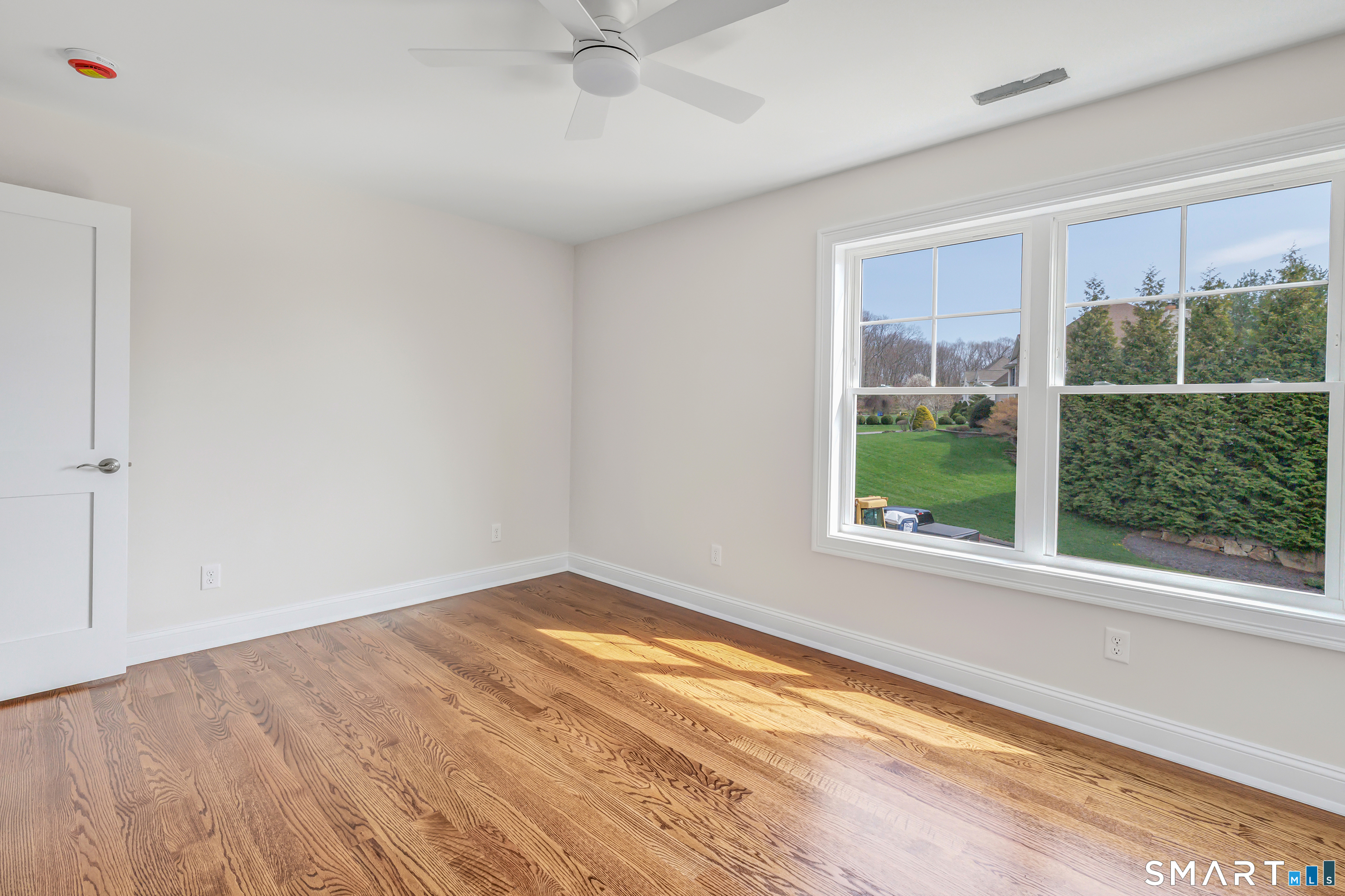15 Scotch Pine Drive Property Photo 20
