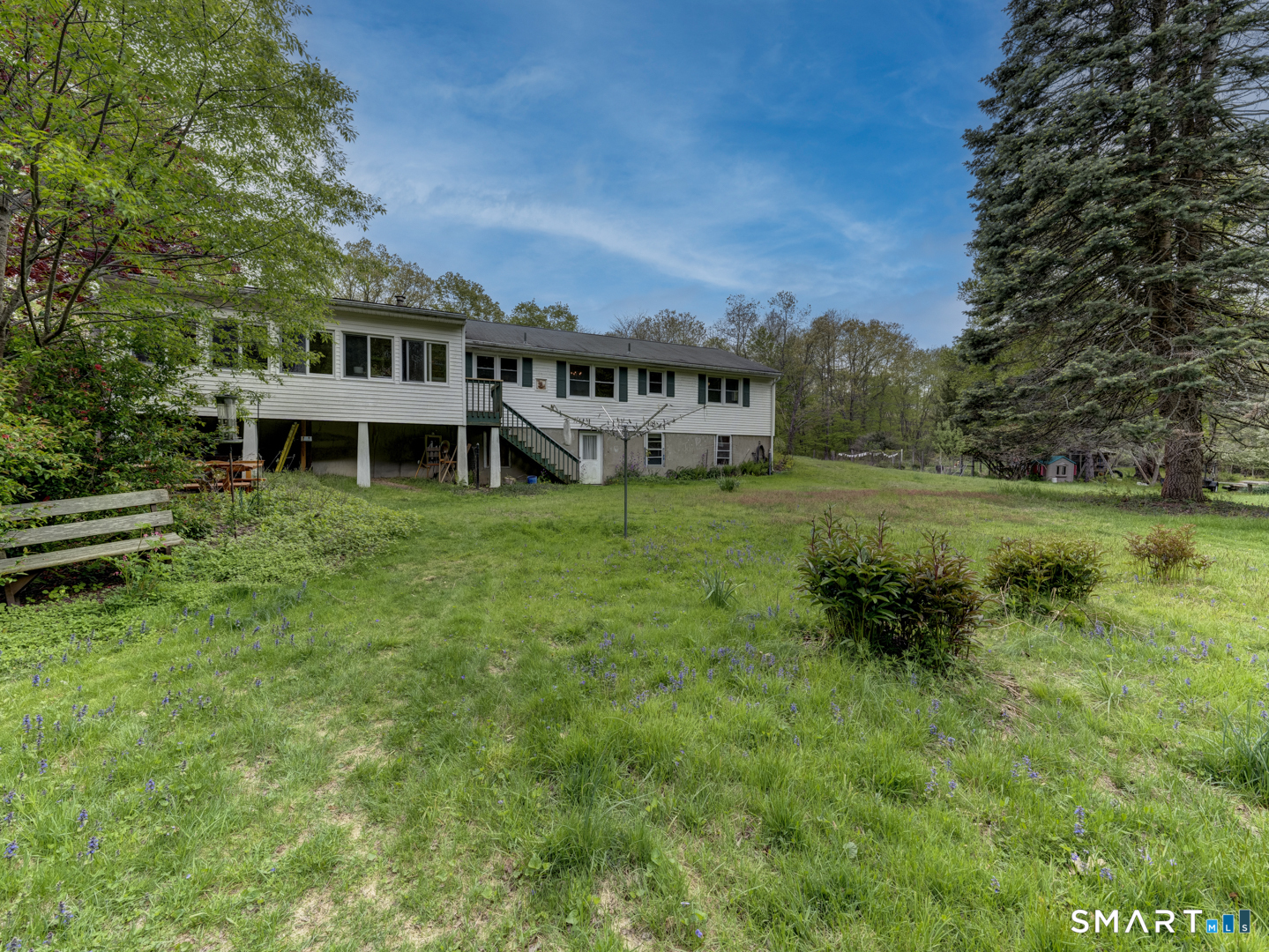 384 Woodland Road Property Photo 8