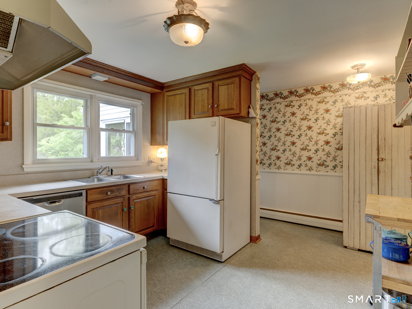 384 Woodland Road Property Photo 21