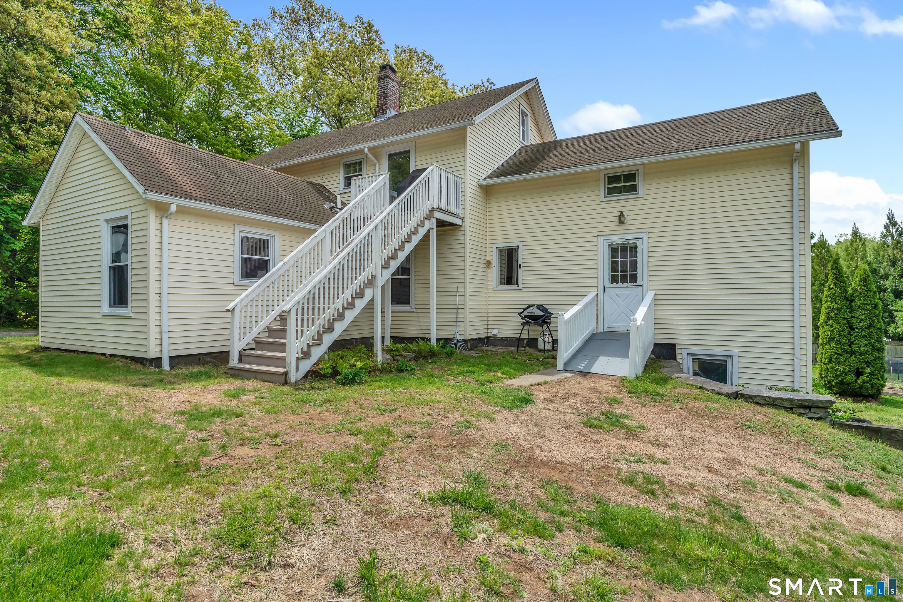 13 Platt Lane Property Photo 4