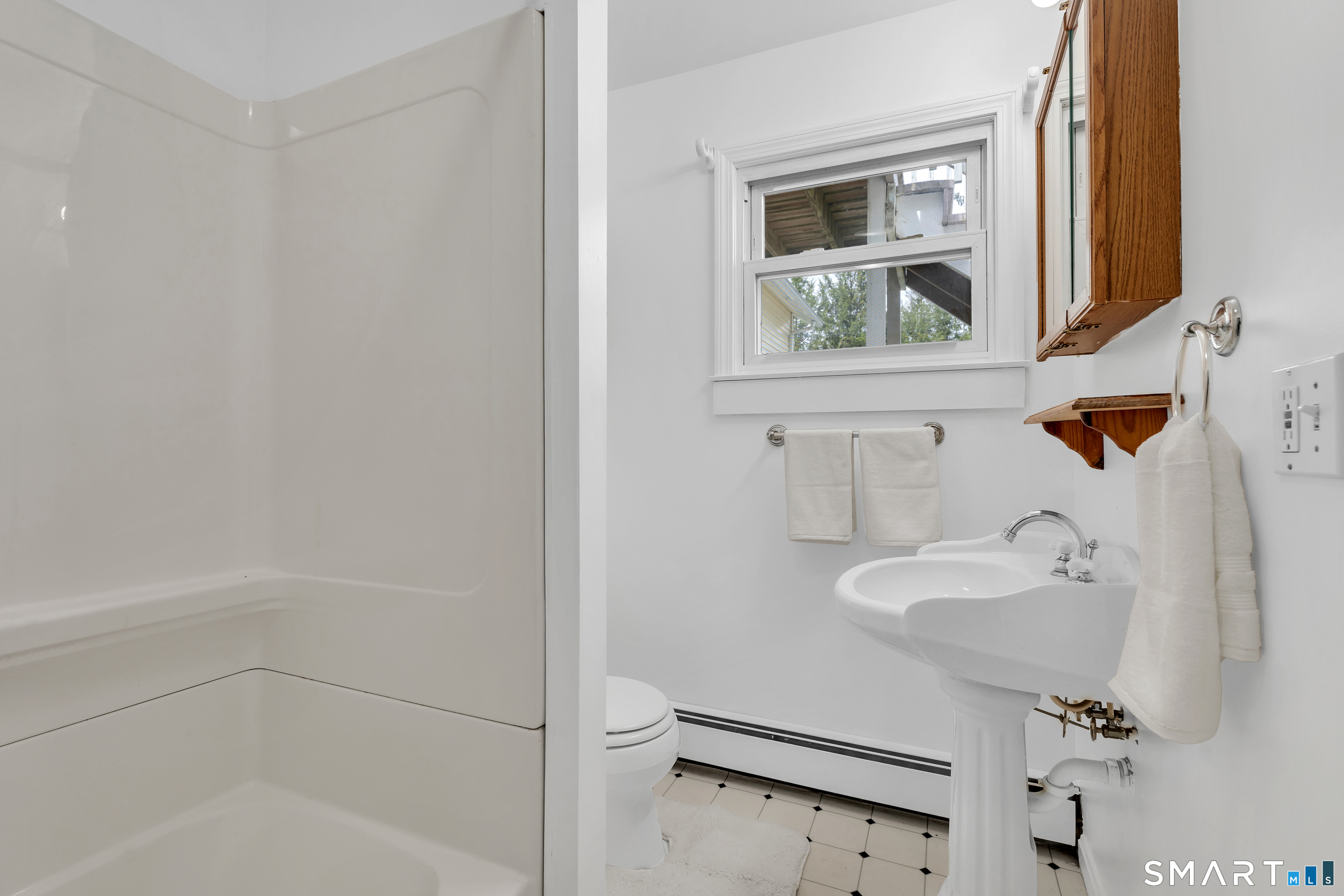 13 Platt Lane Property Photo 20