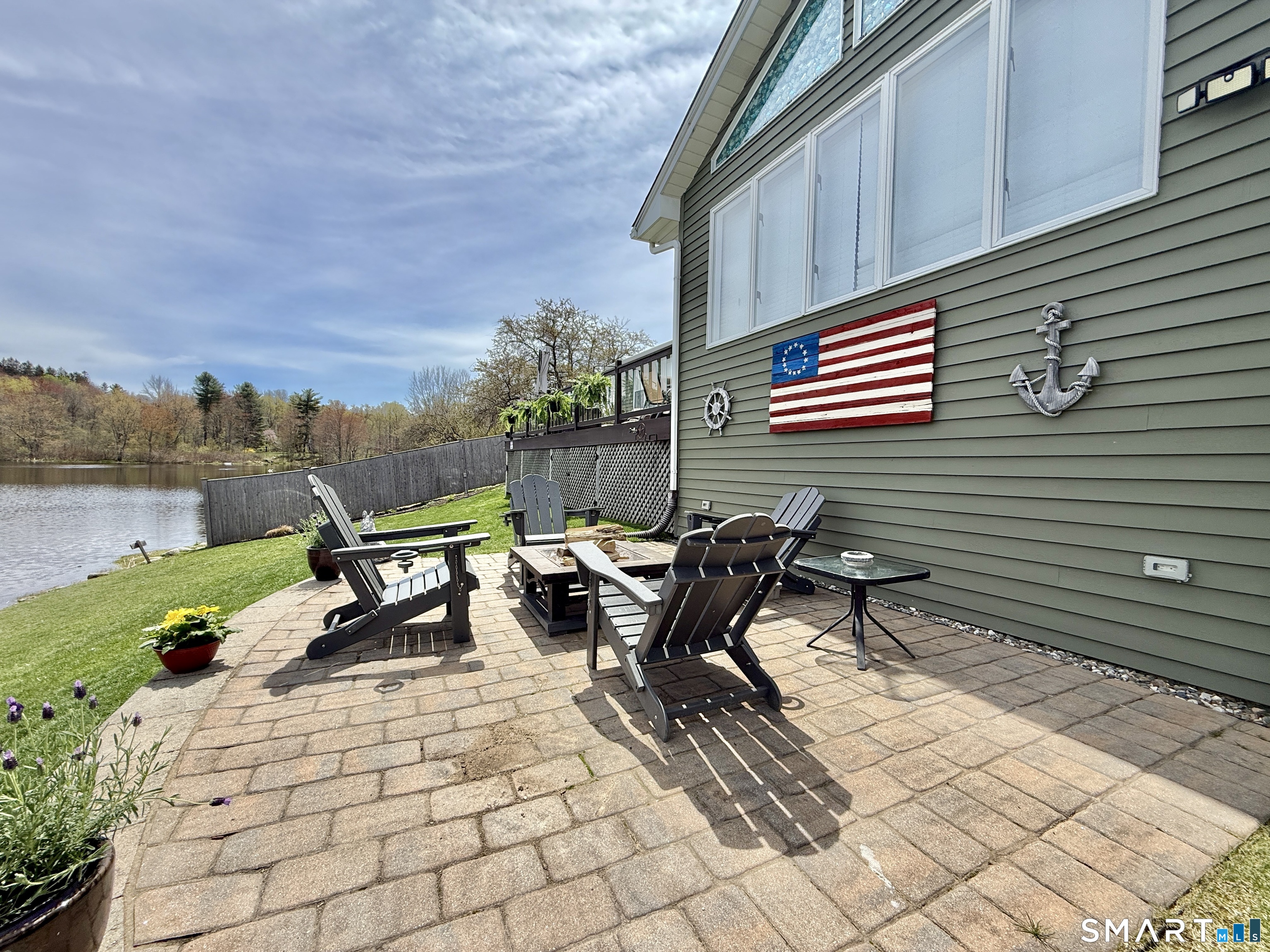 346 Westside Road Property Photo 11