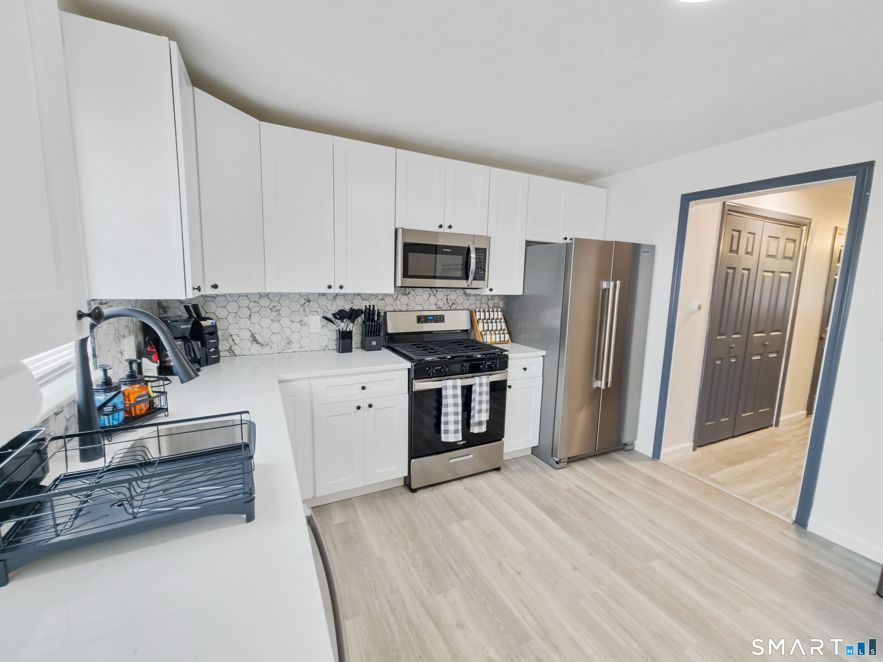 358 Wethersfield Avenue Property Photo 8