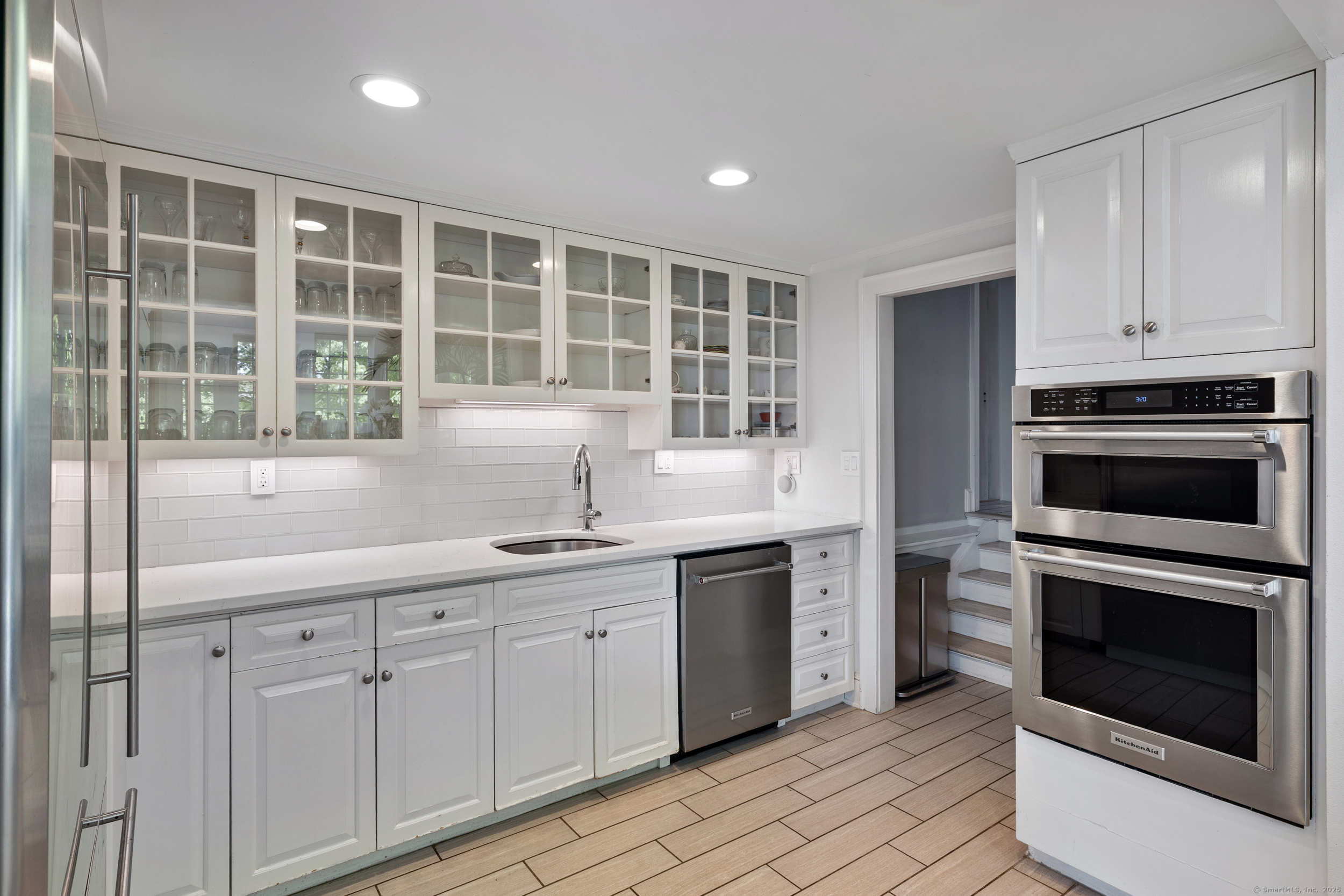 467 Laurel Road Property Photo 11