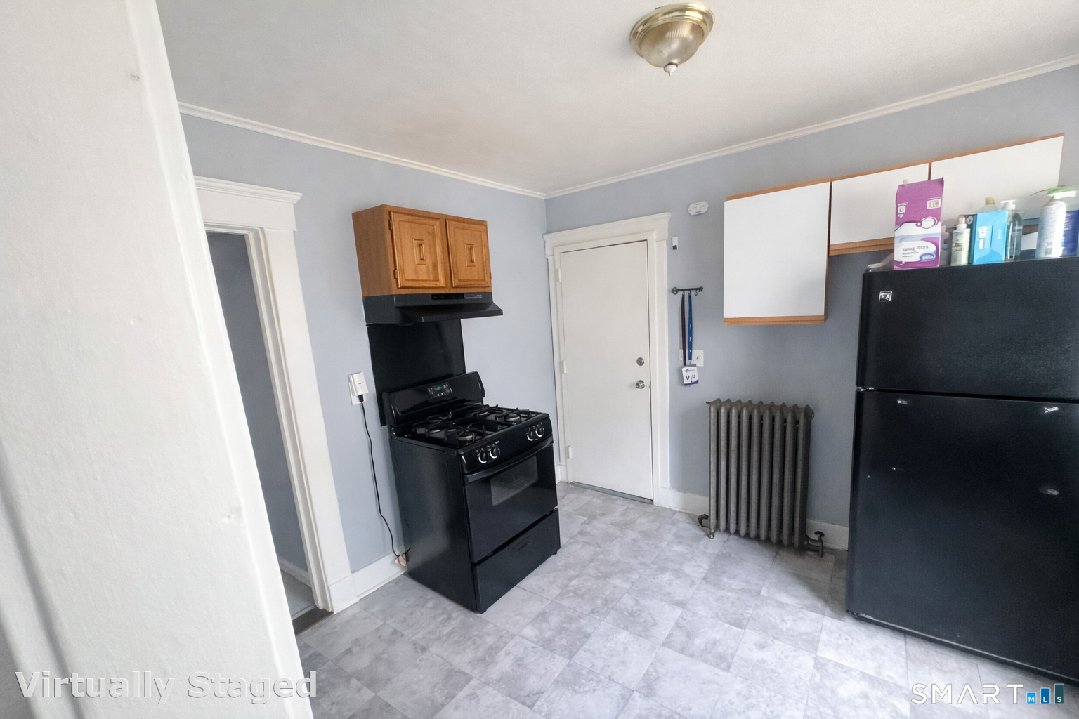 171 Morse Street Property Photo 6