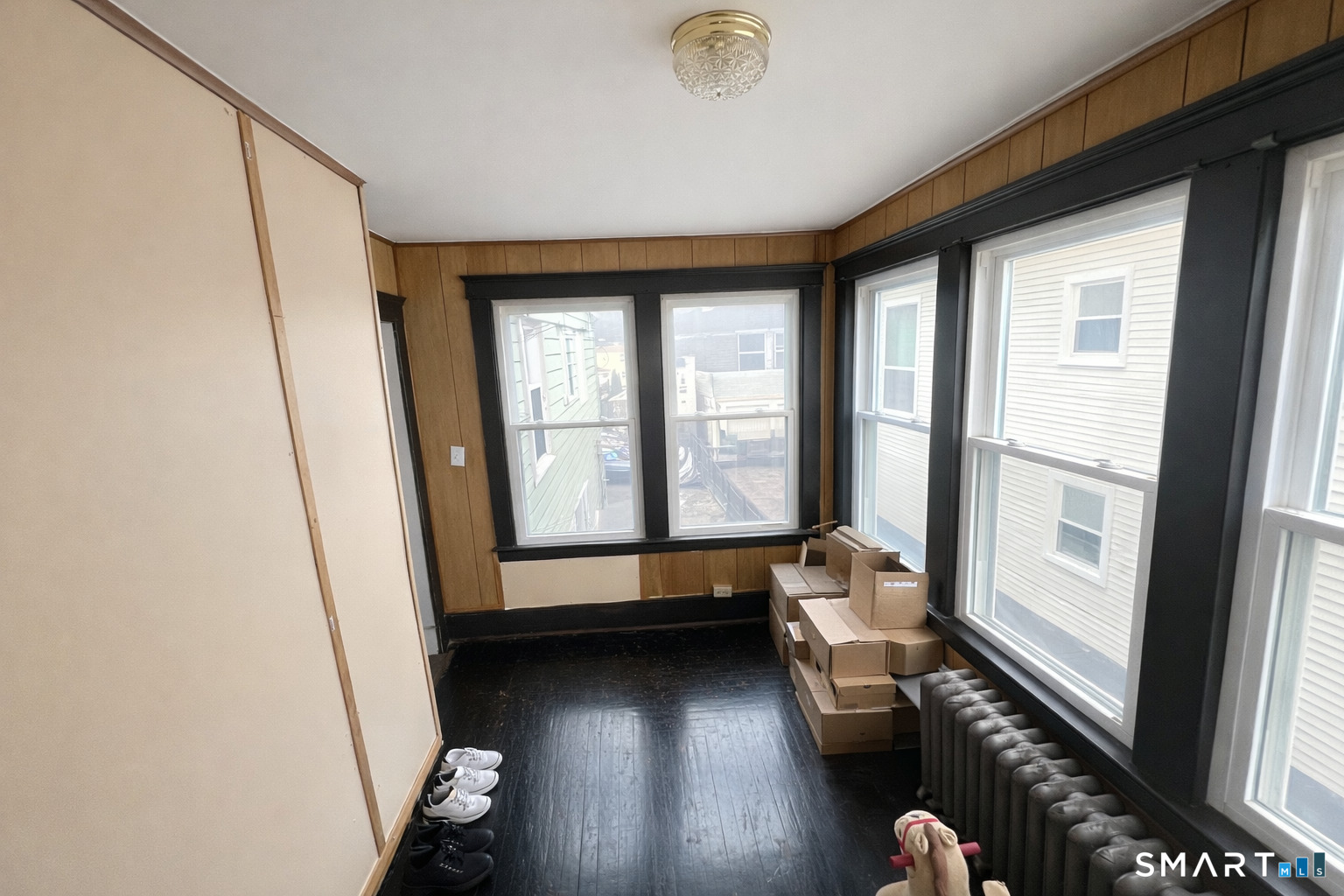 171 Morse Street Property Photo 10