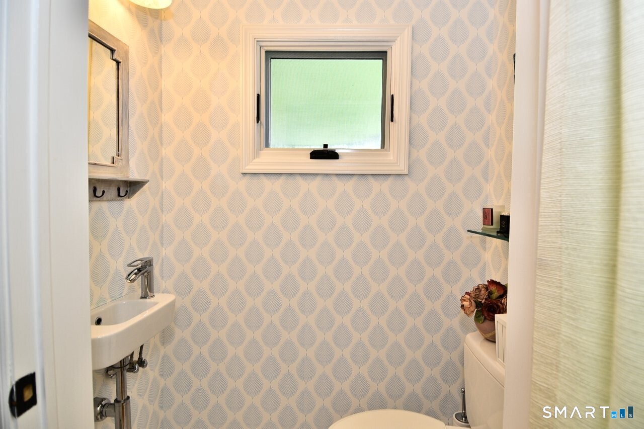 12 Norwood Avenue Property Photo 18