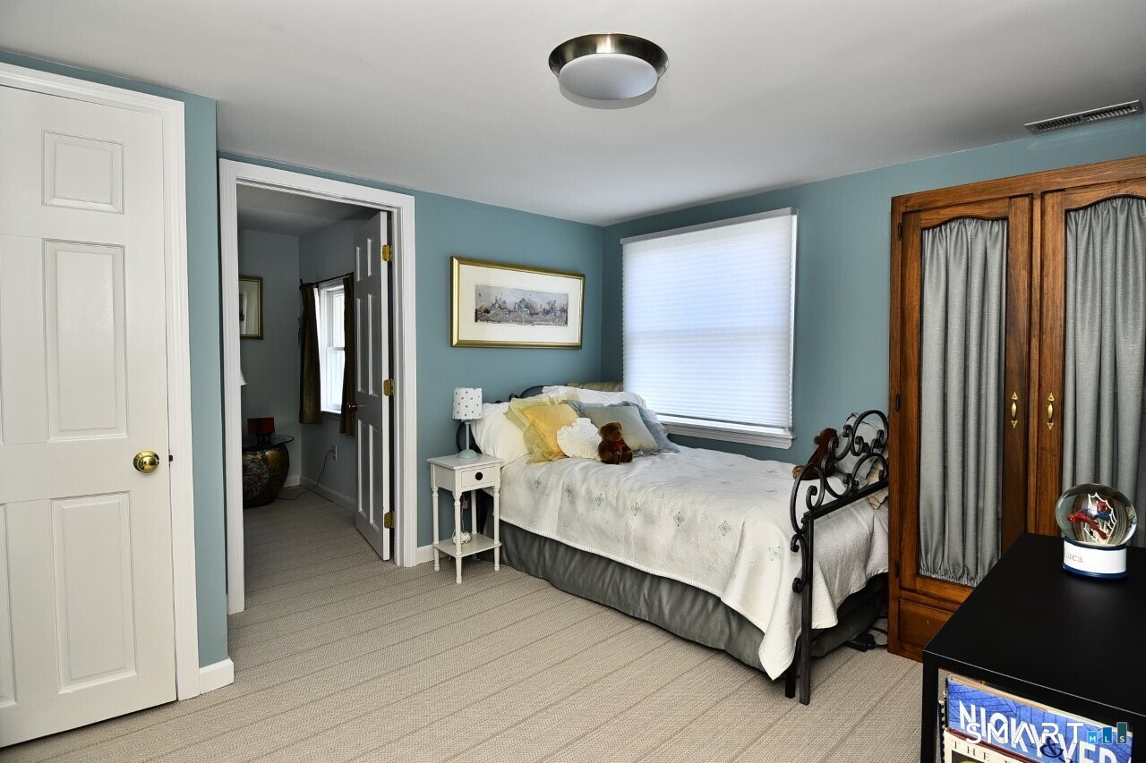 12 Norwood Avenue Property Photo 22