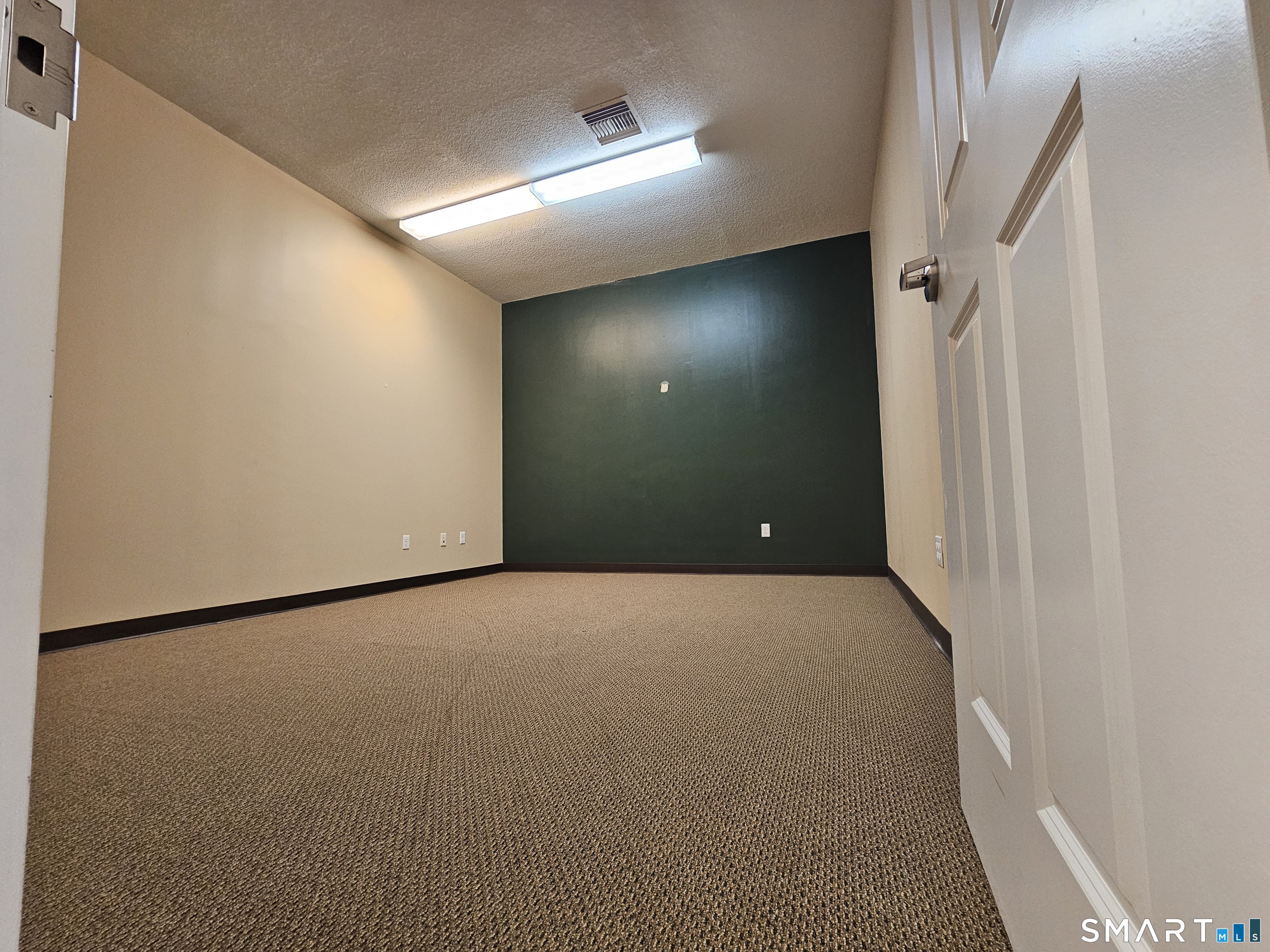 122 Prospect Hill 14 Road Property Photo 8