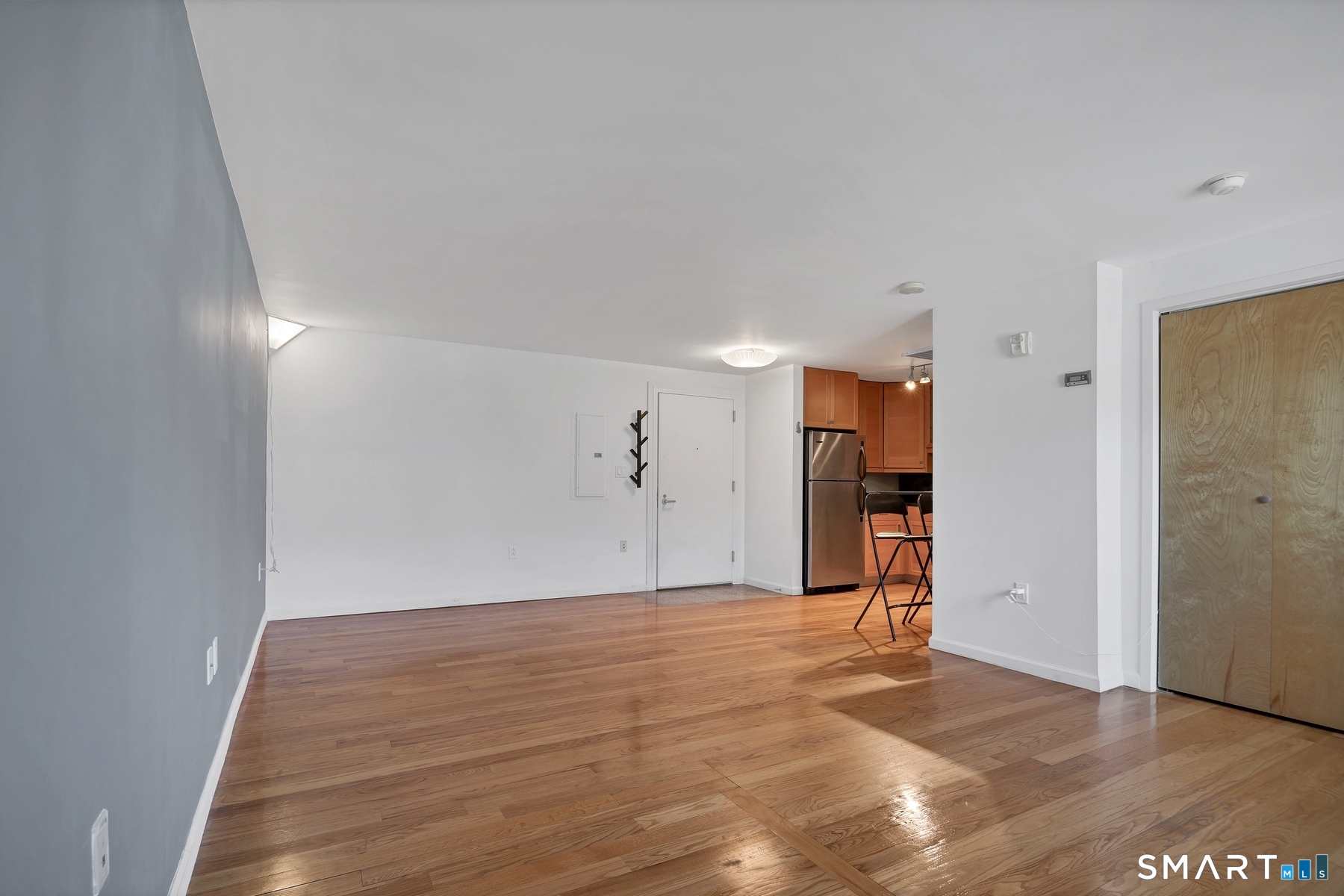 184 Pequot 303 Avenue Property Photo 14