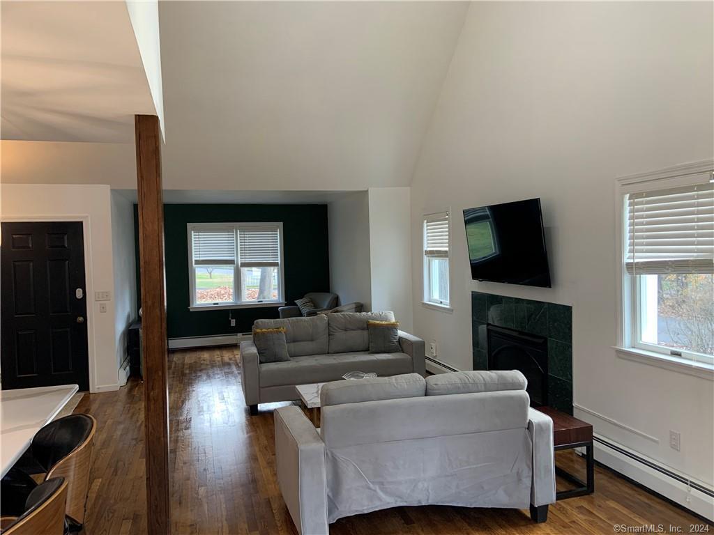 9 Beech Street Property Photo 5