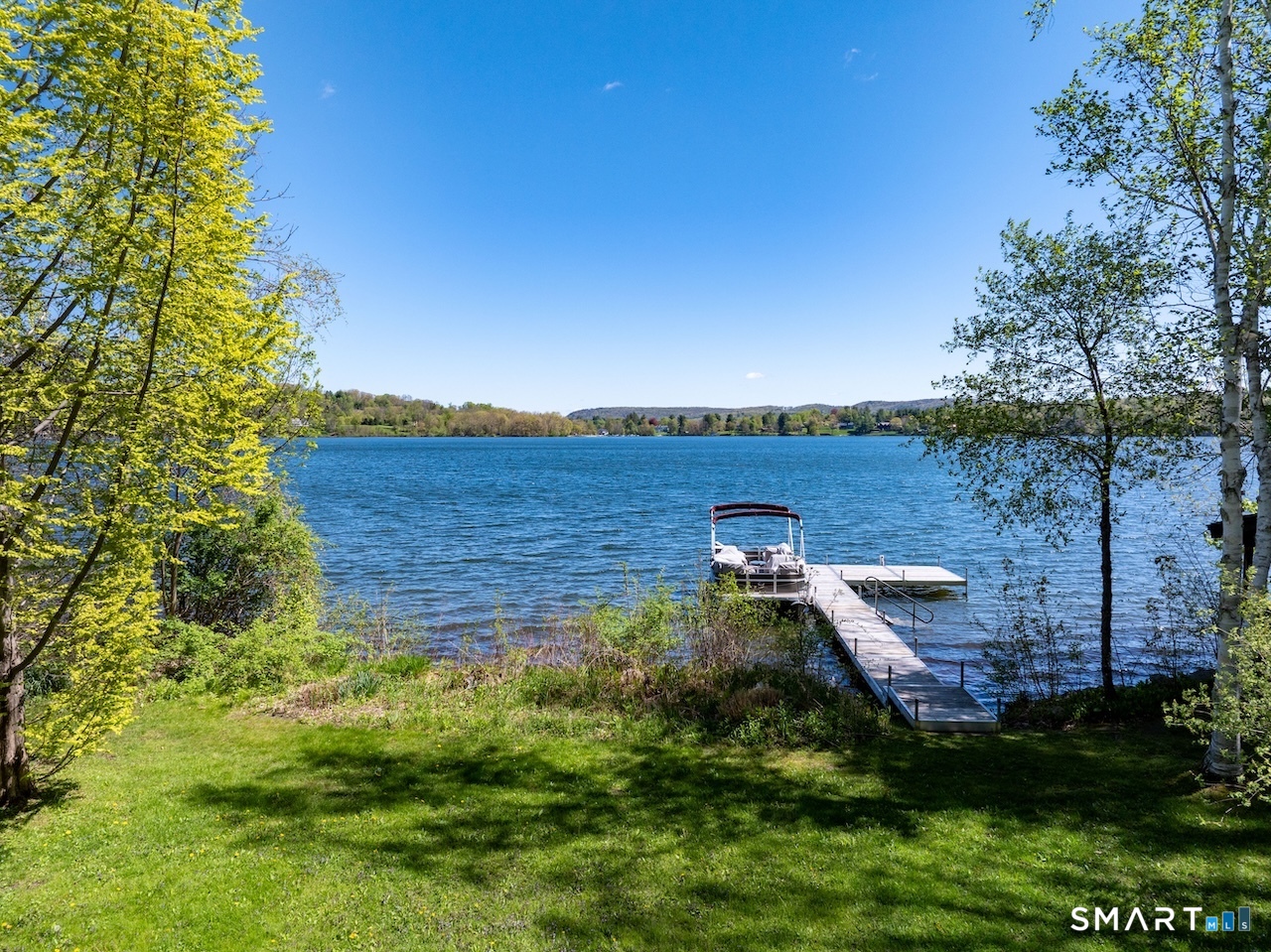 165 Interlaken Road Property Photo 2