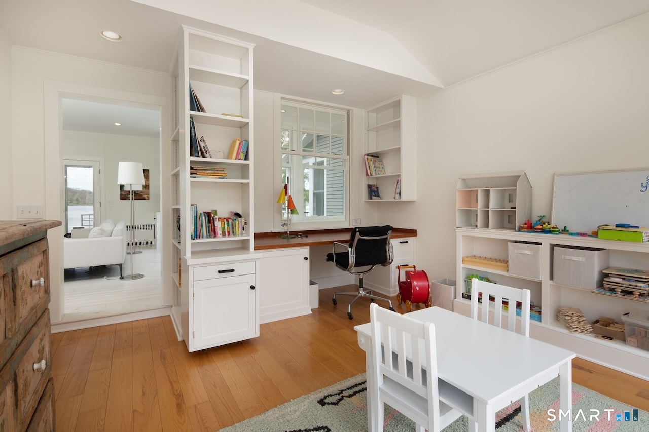 165 Interlaken Road Property Photo 16