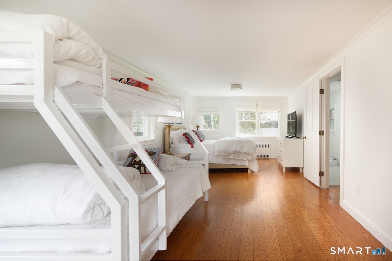 165 Interlaken Road Property Photo 20