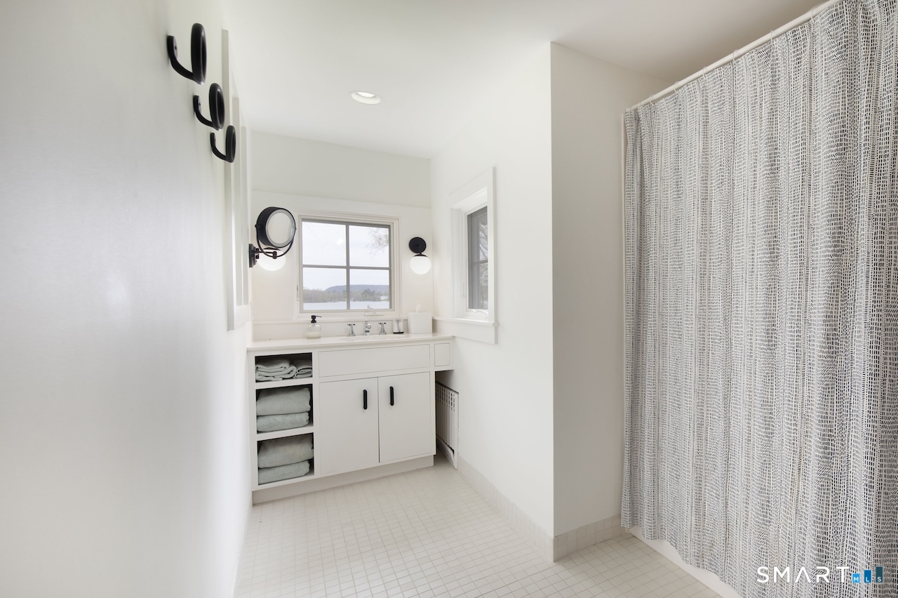 165 Interlaken Road Property Photo 21