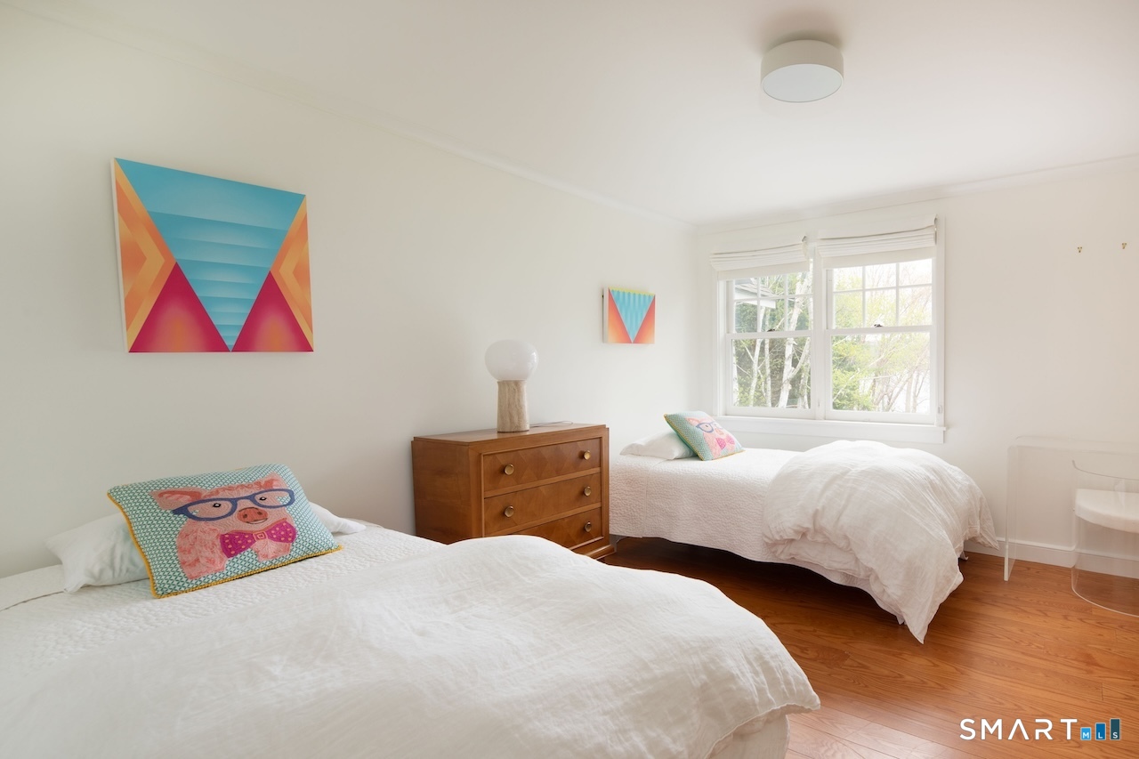 165 Interlaken Road Property Photo 22